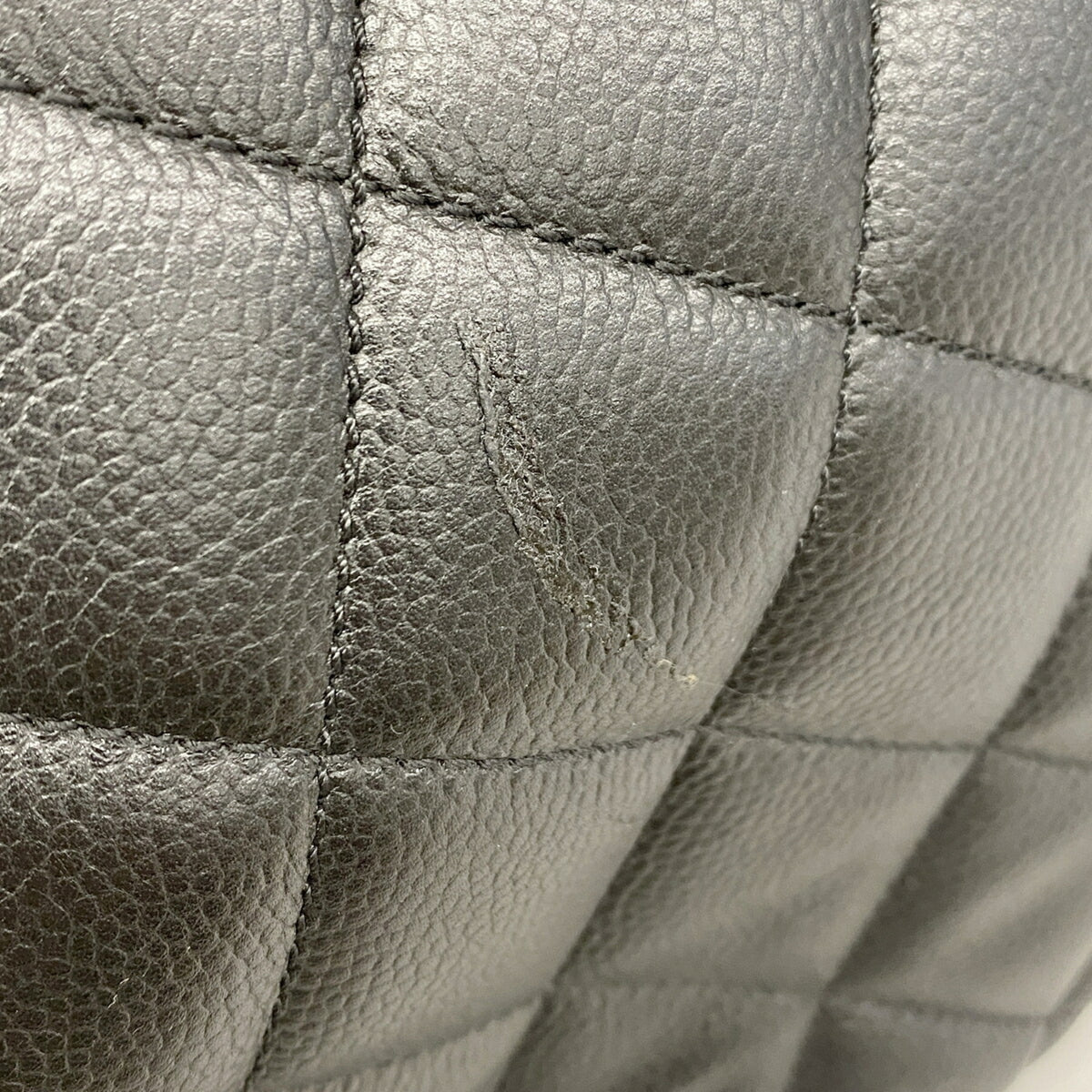 Chanel Black Grained Calfskin Tote Bag (Pre-Owned)