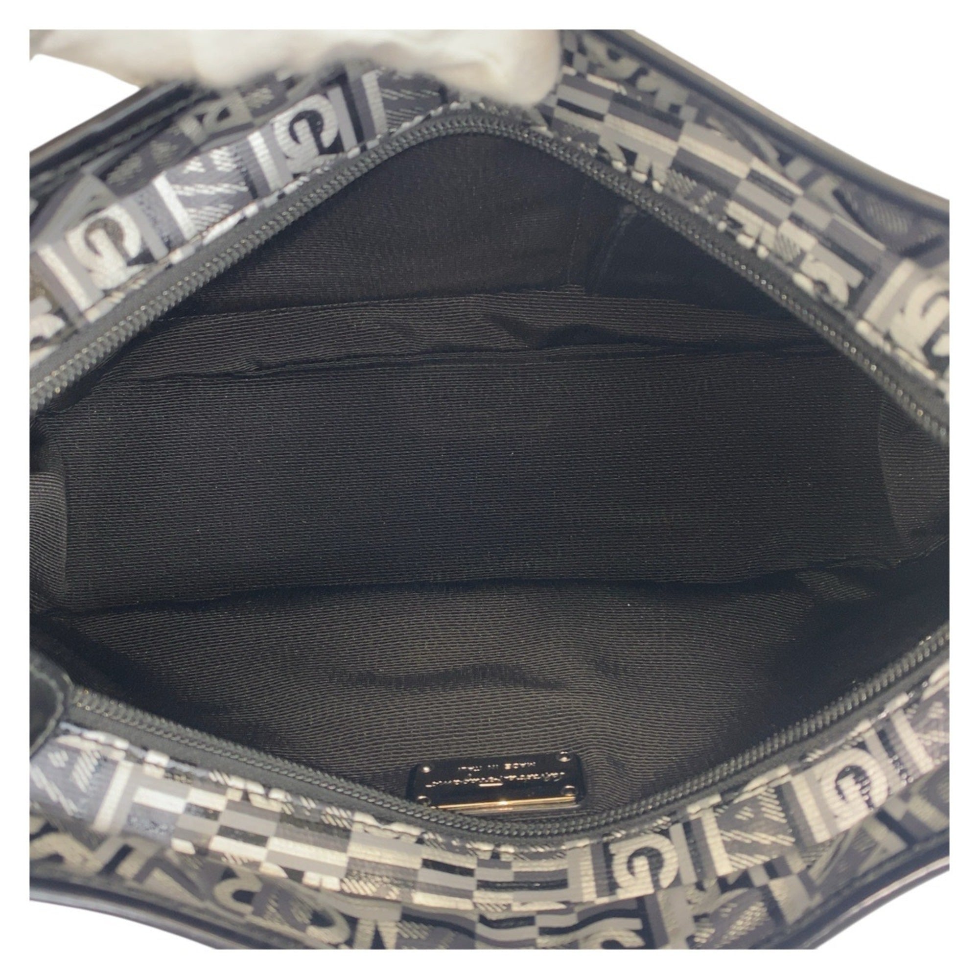 Salvatore Ferragamo Black Gray Pvc Shoulder Bag (Pre-Owned)