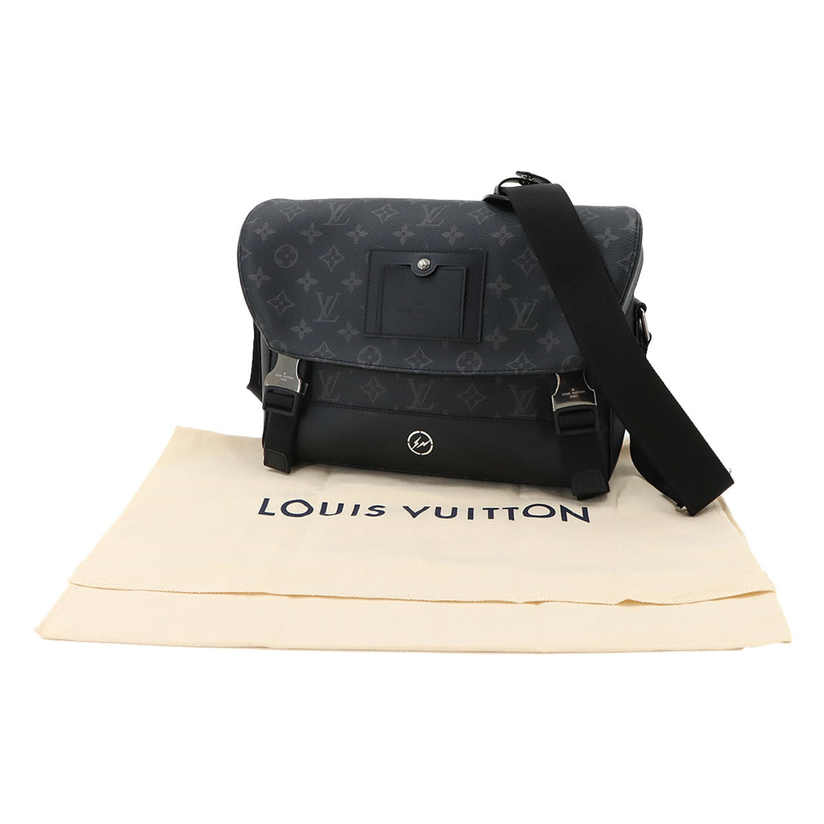 Louis Vuitton Monogram Eclipse Monogram Eclipse Handbag Shoulder Bag (Pre-Owned)