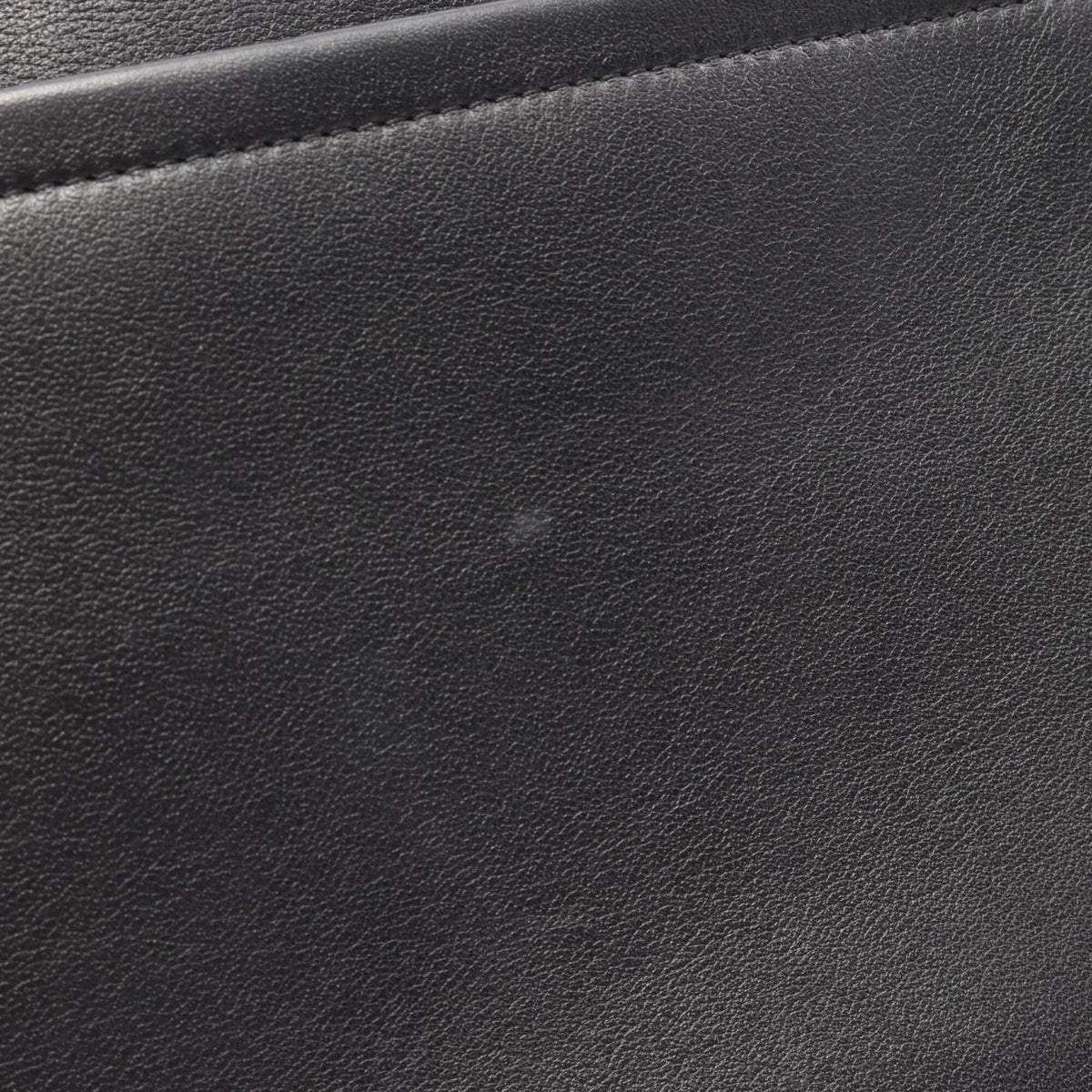 Chanel Black Leather Handbag Shoulder Bag (Pre-Owned)