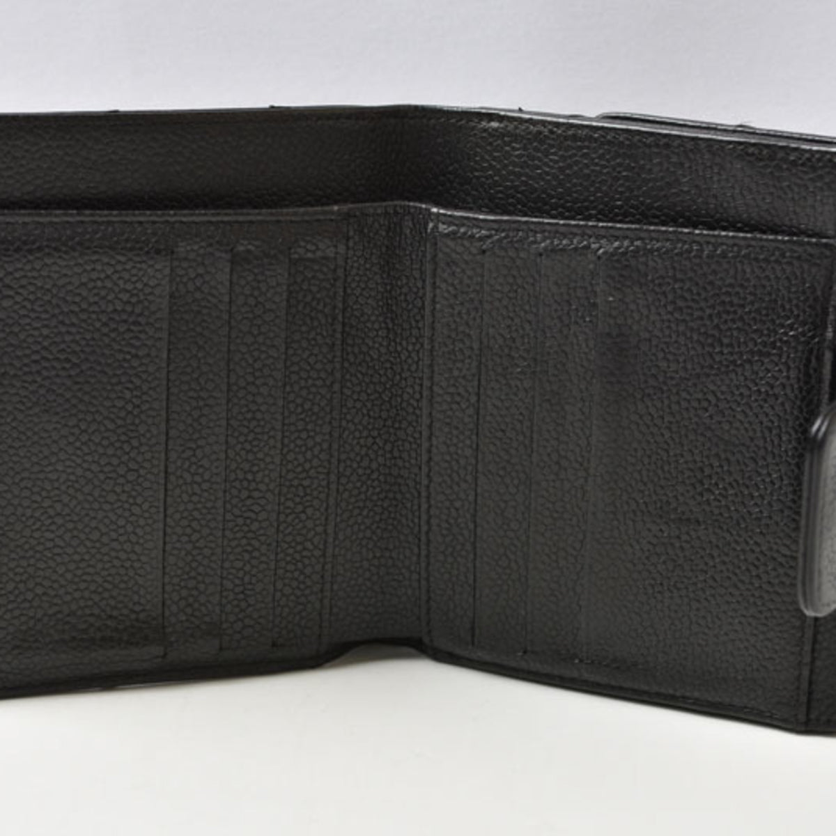 Chanel Black Leather Wallet (Bi-Fold) (Pre-Owned)