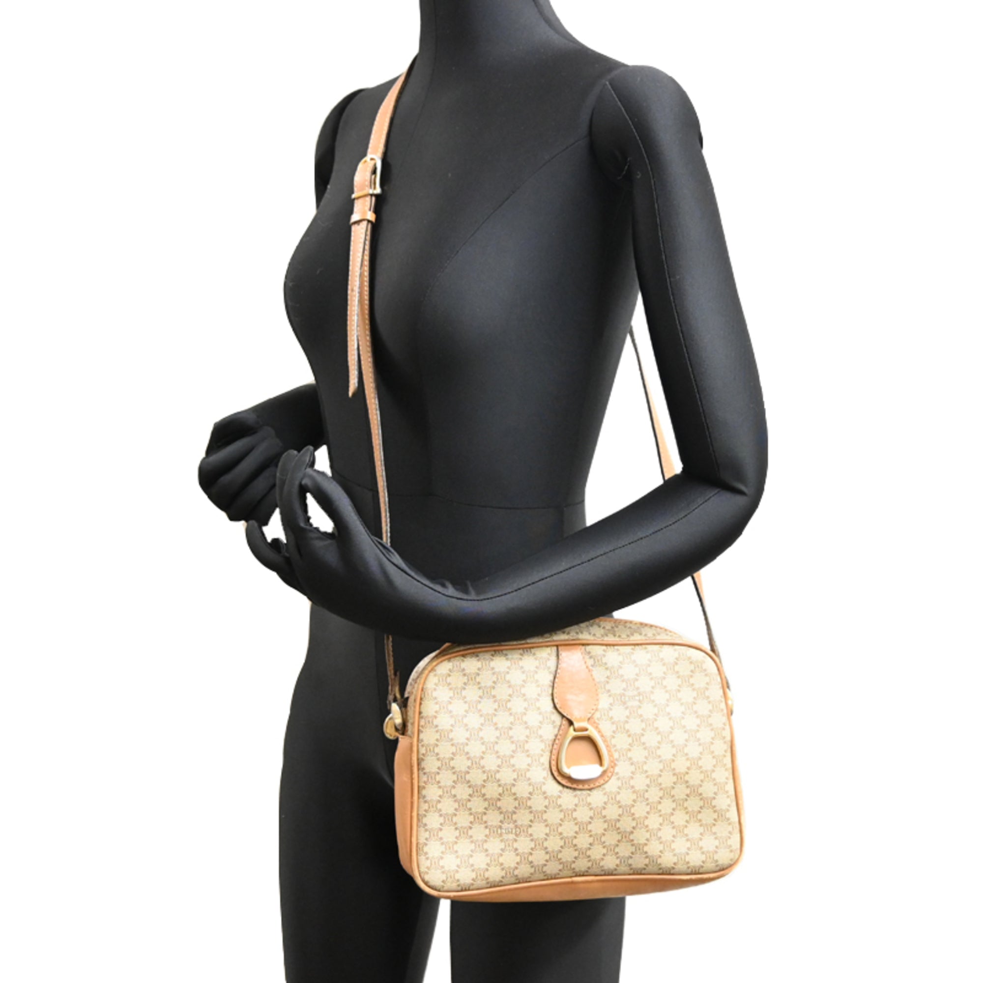Celine Beige Coated Canvas Shoulder Bag (Pre-Owned)