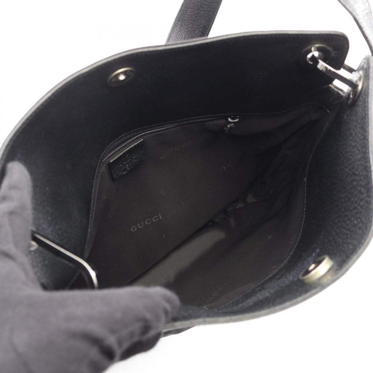 Gucci Black Nylon Leather Handbag Shoulder Bag (Pre-Owned)