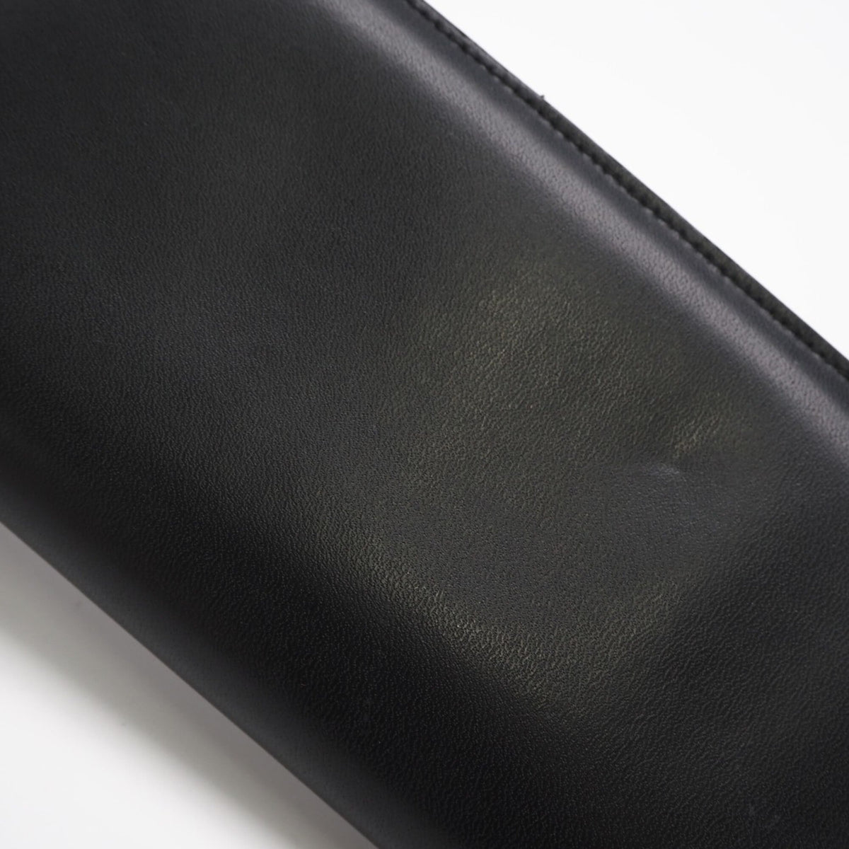 Yves Saint Laurent Black Leather Long Wallet (Bi-Fold) (Pre-Owned)