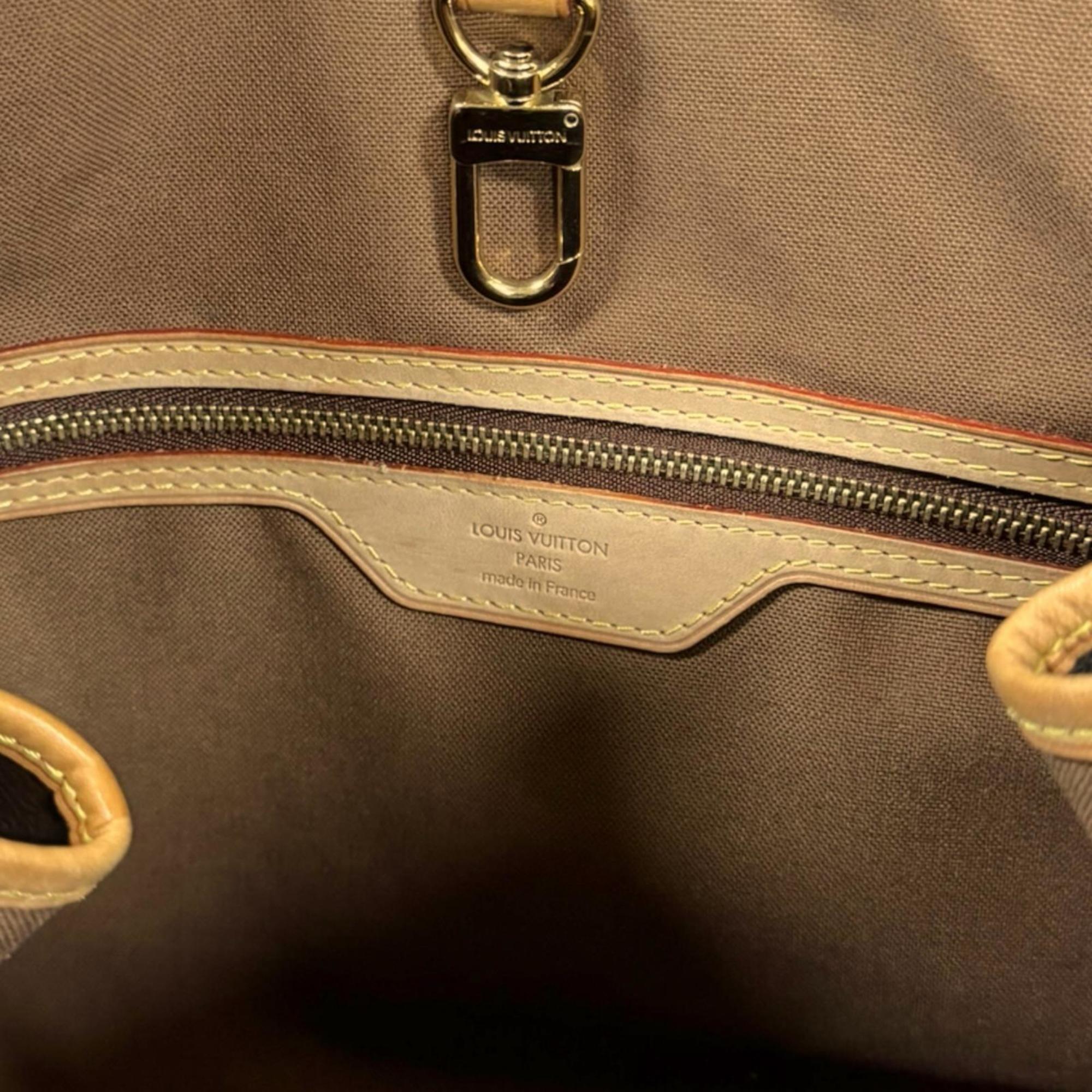 Louis Vuitton Brown Monogram Canvas Shoulder Bag (Pre-Owned)