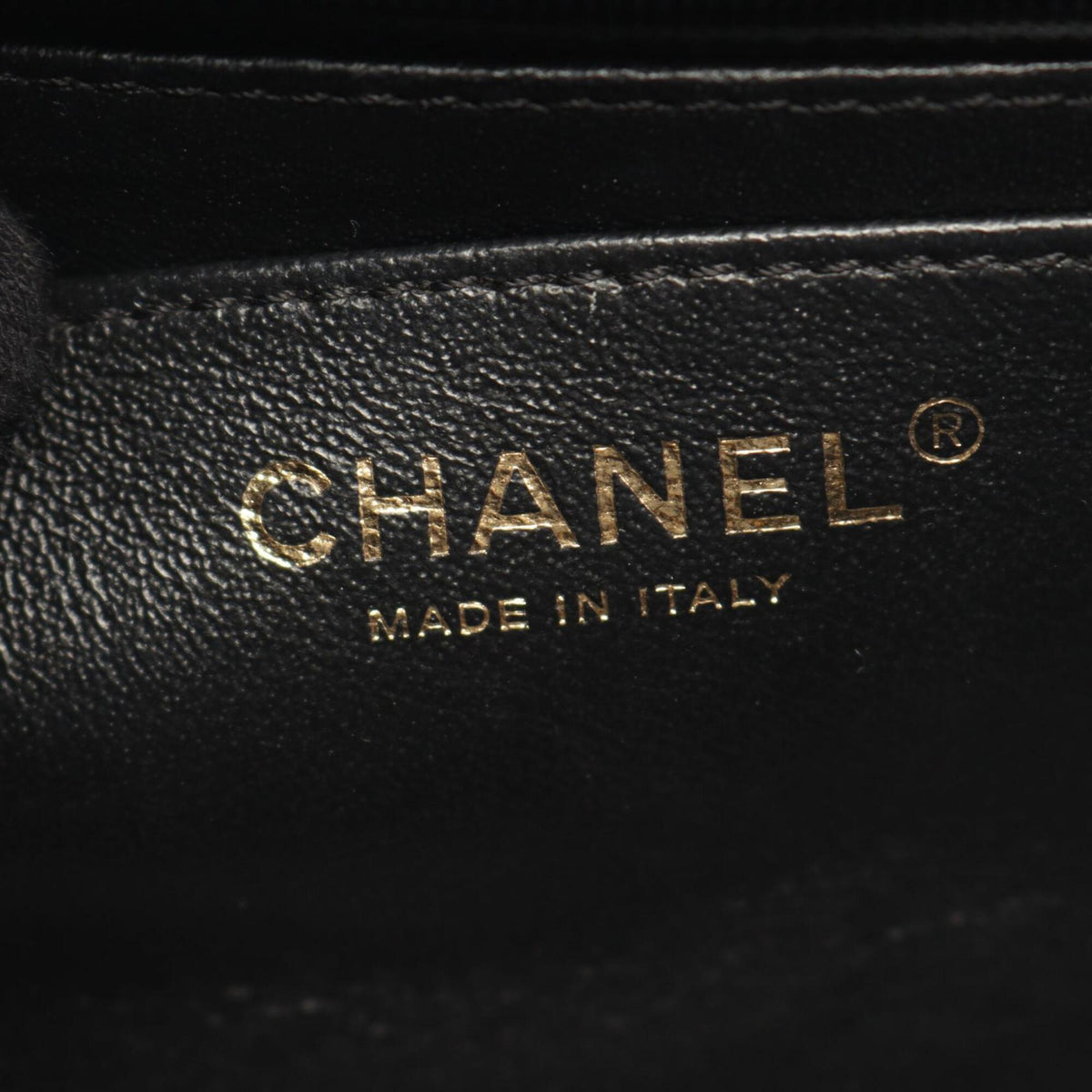 Chanel Black Leather Handbag Shoulder Bag (Pre-Owned)
