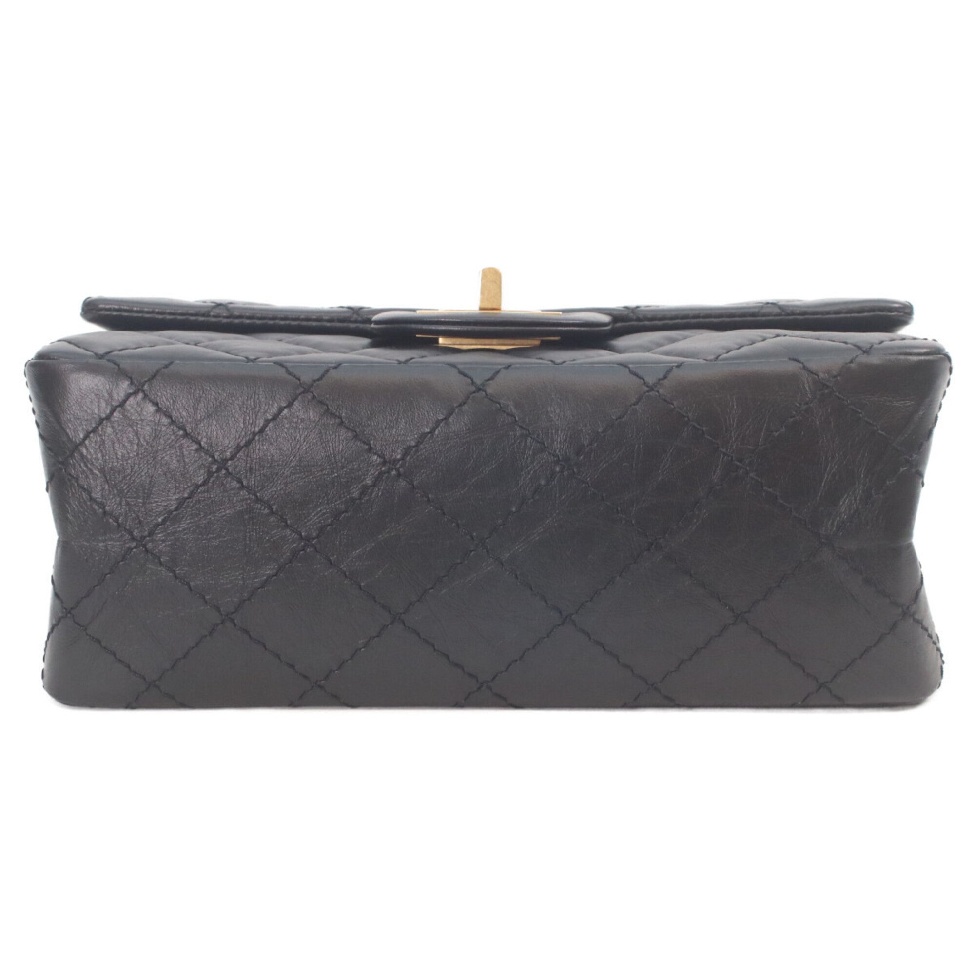 Chanel Black Leather Shoulder Bag (Pre-Owned)