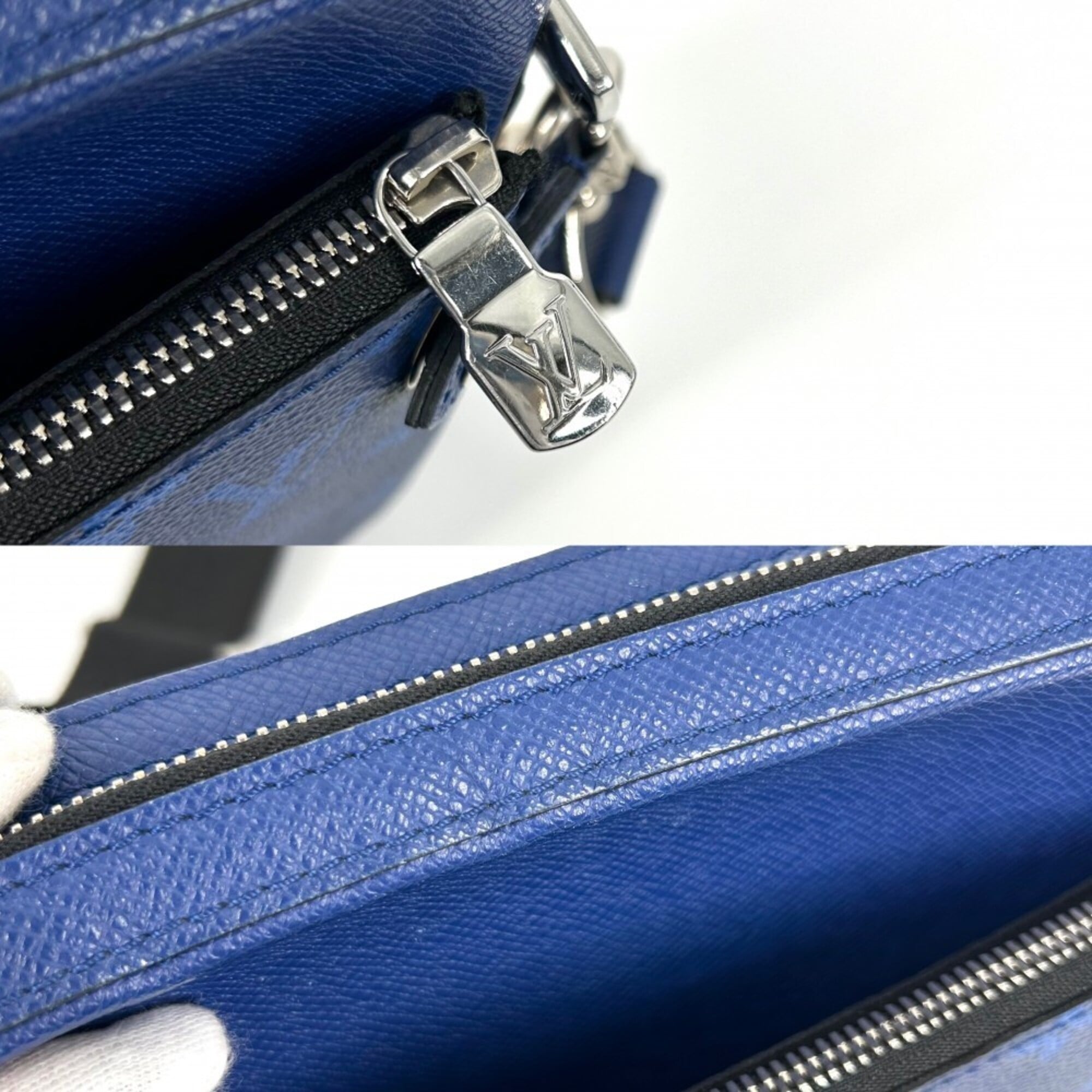 Louis Vuitton Taigarama Blue Cobalt Taigarama Shoulder Bag (Pre-Owned)