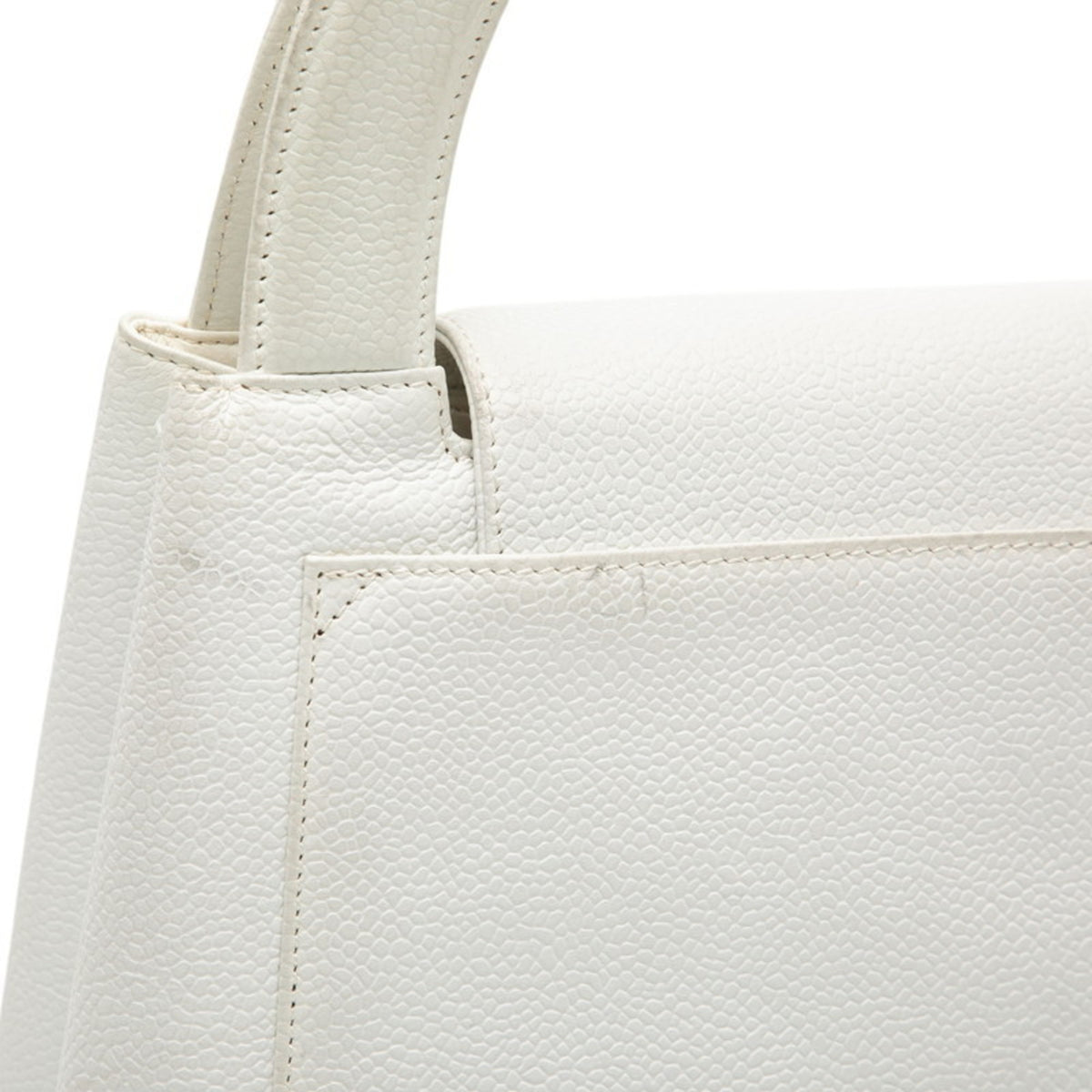 Chanel White Leather Handbag (Pre-Owned)