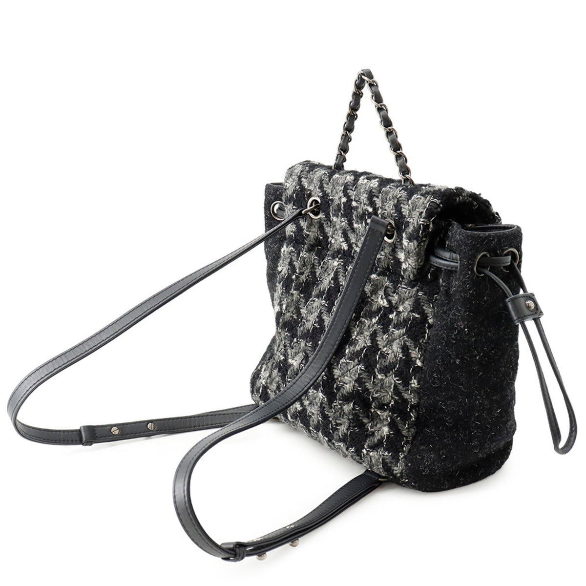Chanel Black Gray Tweed Handbag (Pre-Owned)