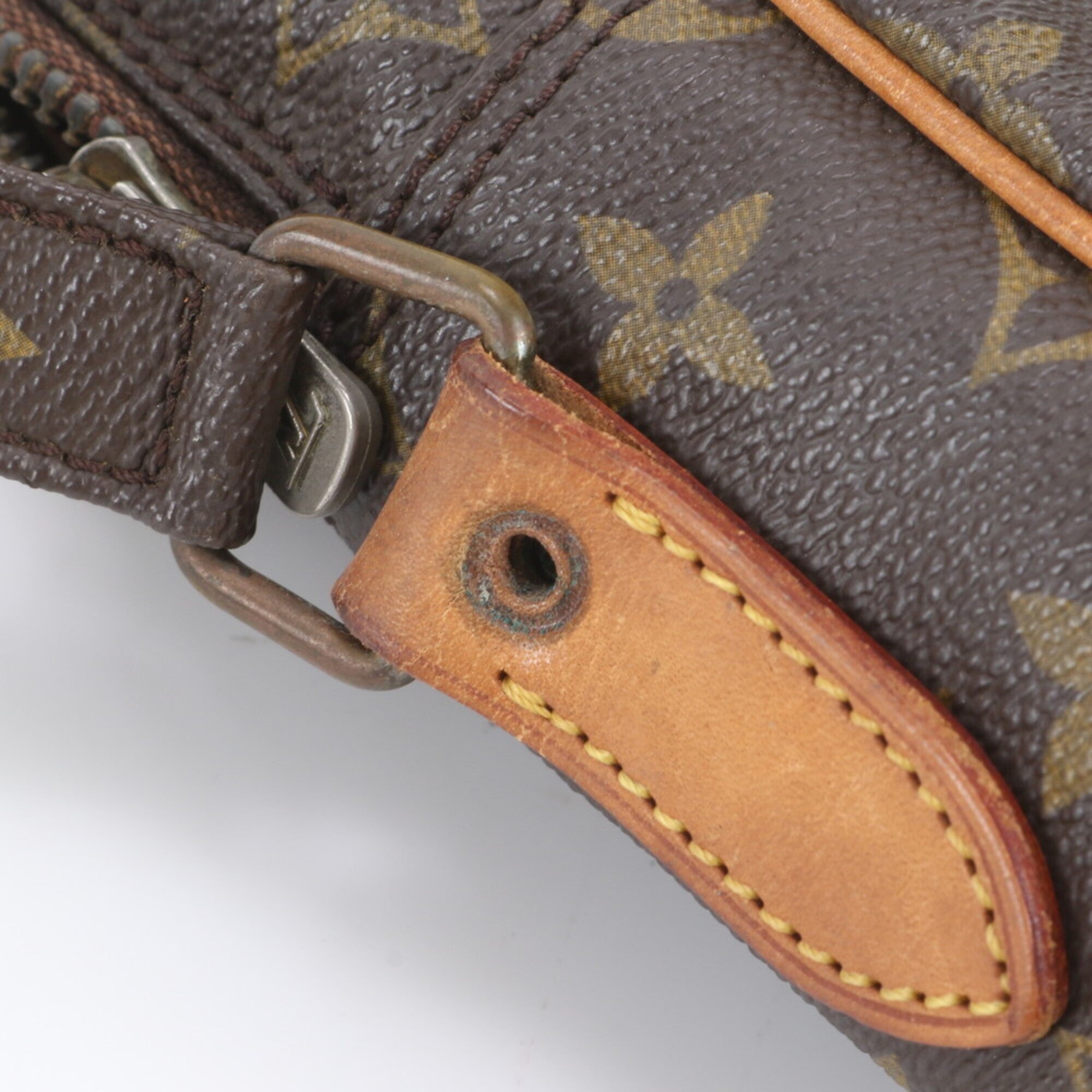 Louis Vuitton Brown Leather Coated Canvas Messenger Bag Shoulder Bag Tote Bag (Pre-Owned)