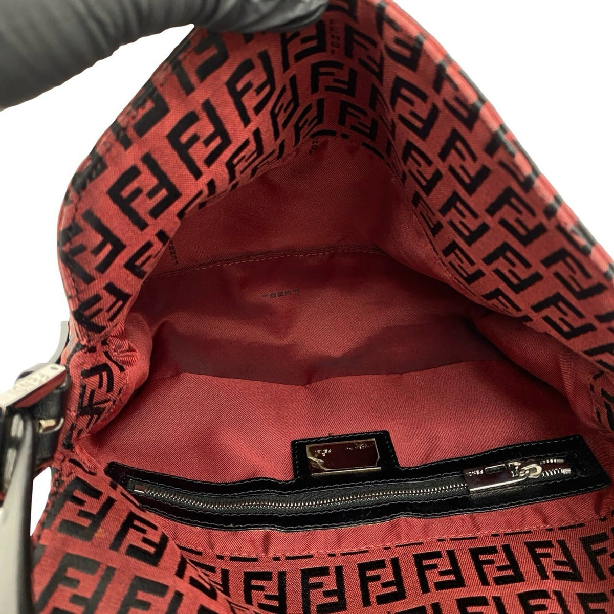 Fendi Black Red Color Canvas Leather Shoulder Bag (Pre-Owned)