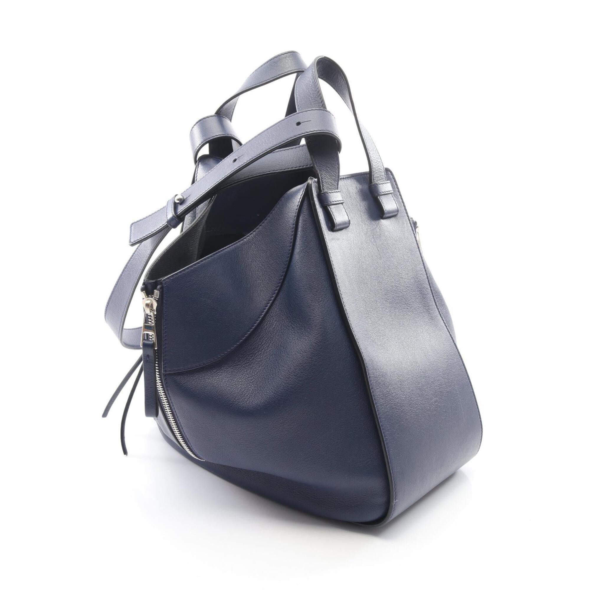 Loewe Navy Leather Handbag (Pre-Owned)