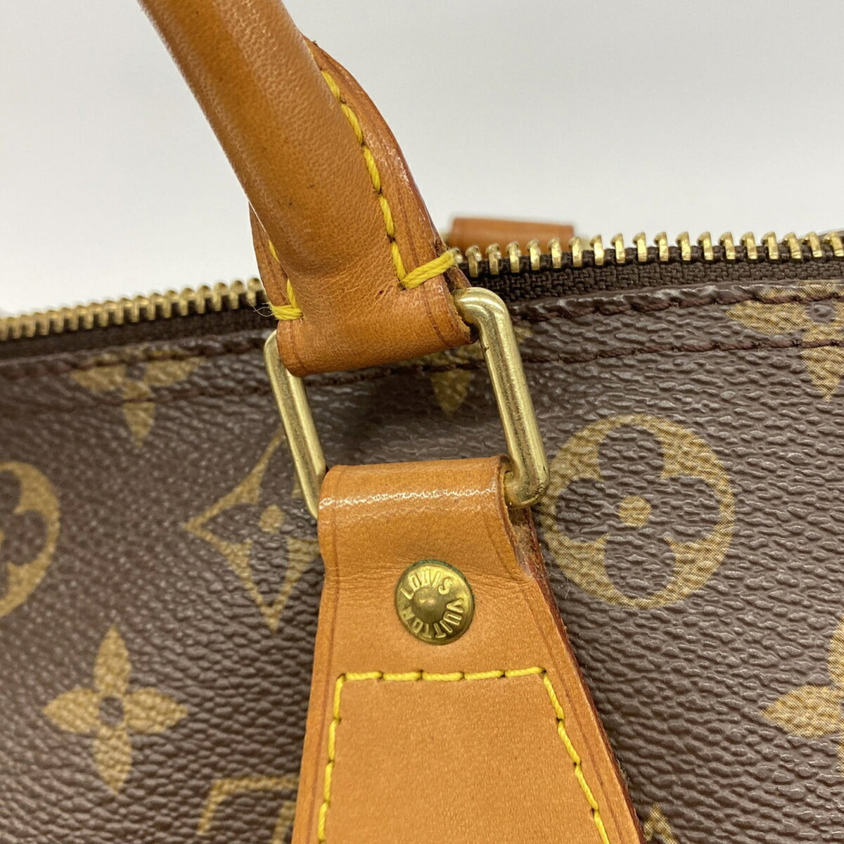 Louis Vuitton Brown Handbag (Pre-Owned)