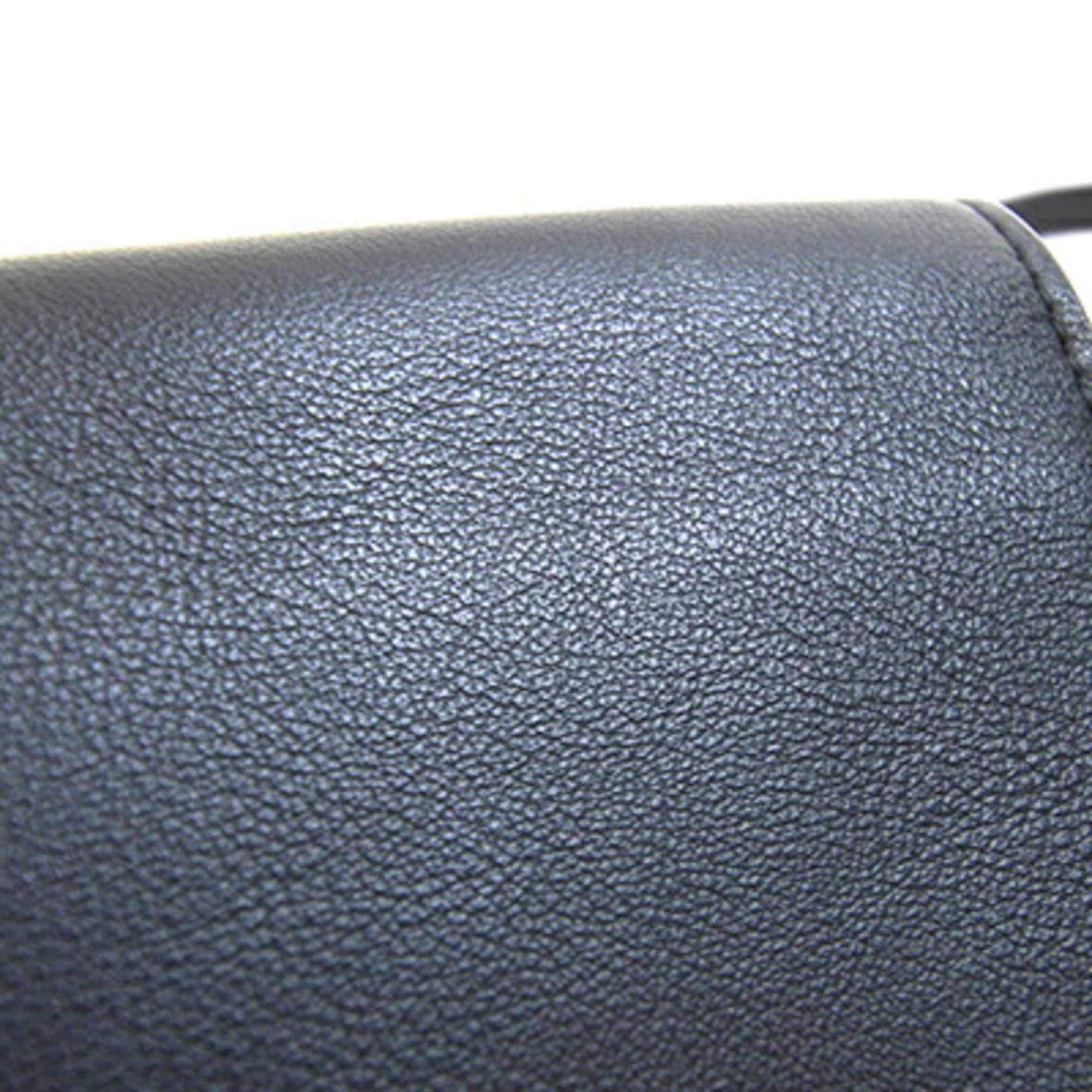 Fendi Black Leather Pochette Shoulder Bag (Pre-Owned)