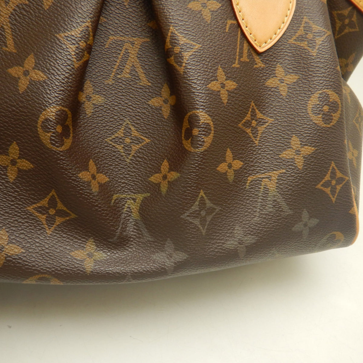 Louis Vuitton Brown Monogram Monogram Handbag (Pre-Owned)