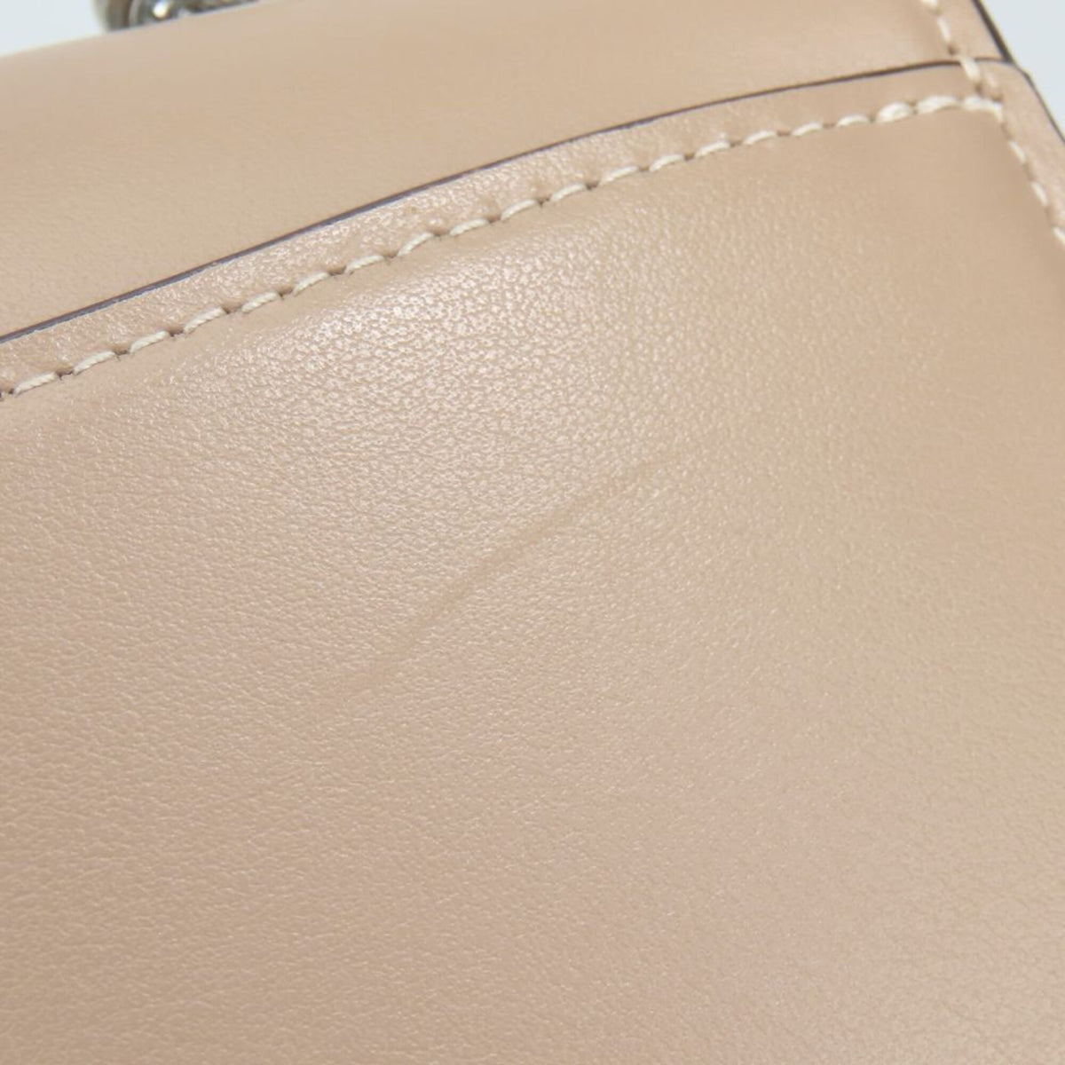 Coach Beige Leather Shoulder Bag (Pre-Owned)