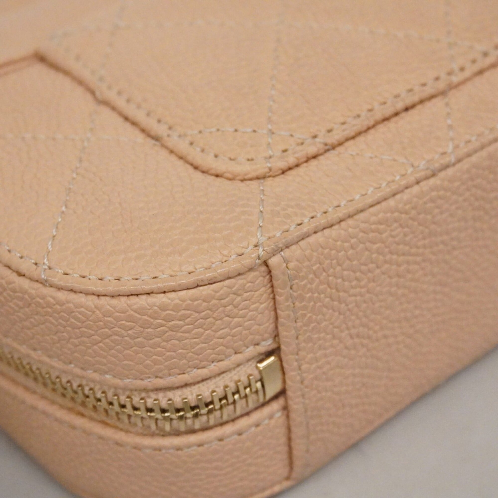 Chanel Beige Grained Calfskin Shoulder Bag (Pre-Owned)