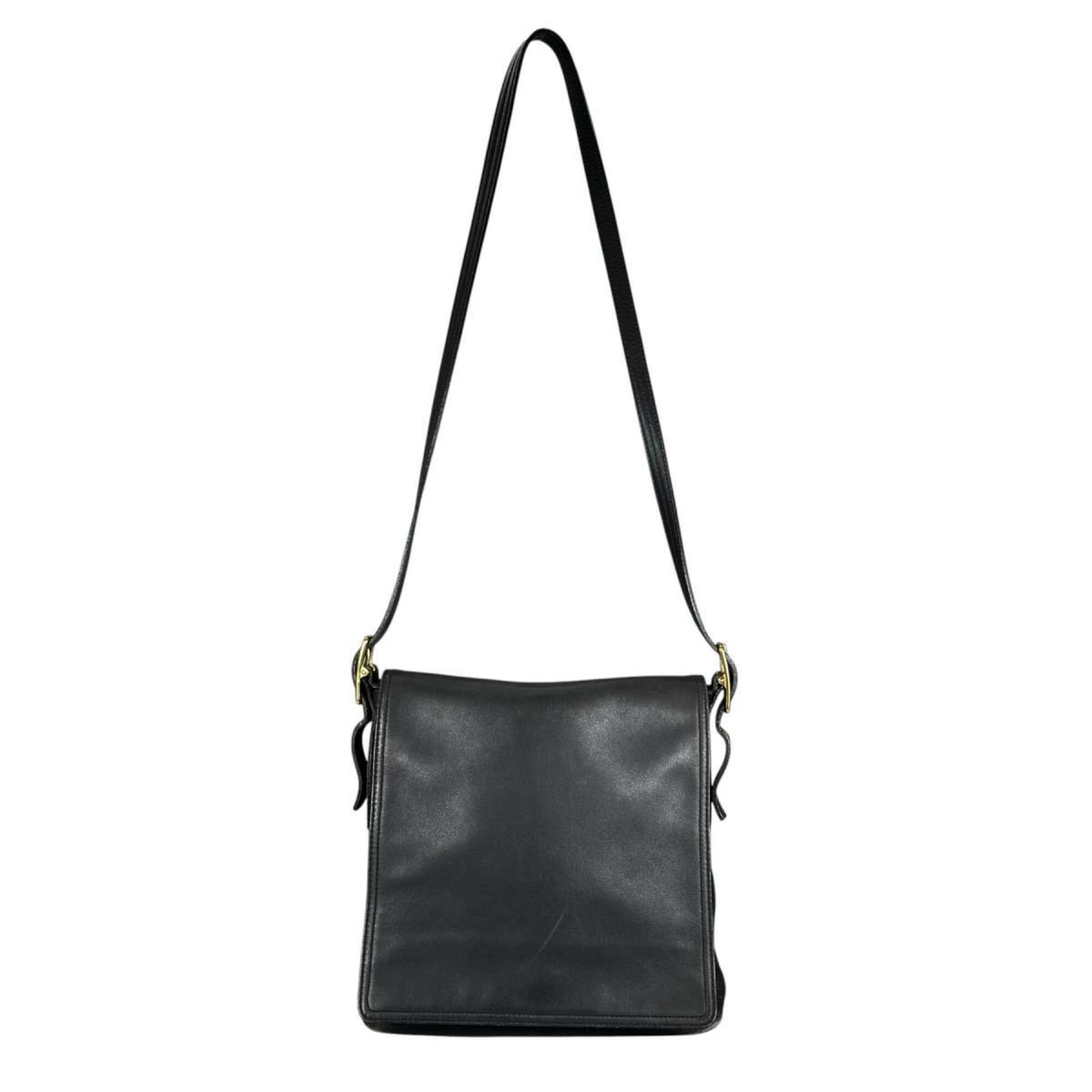 Coach Black Leather Shoulder Bag (Pre-Owned)