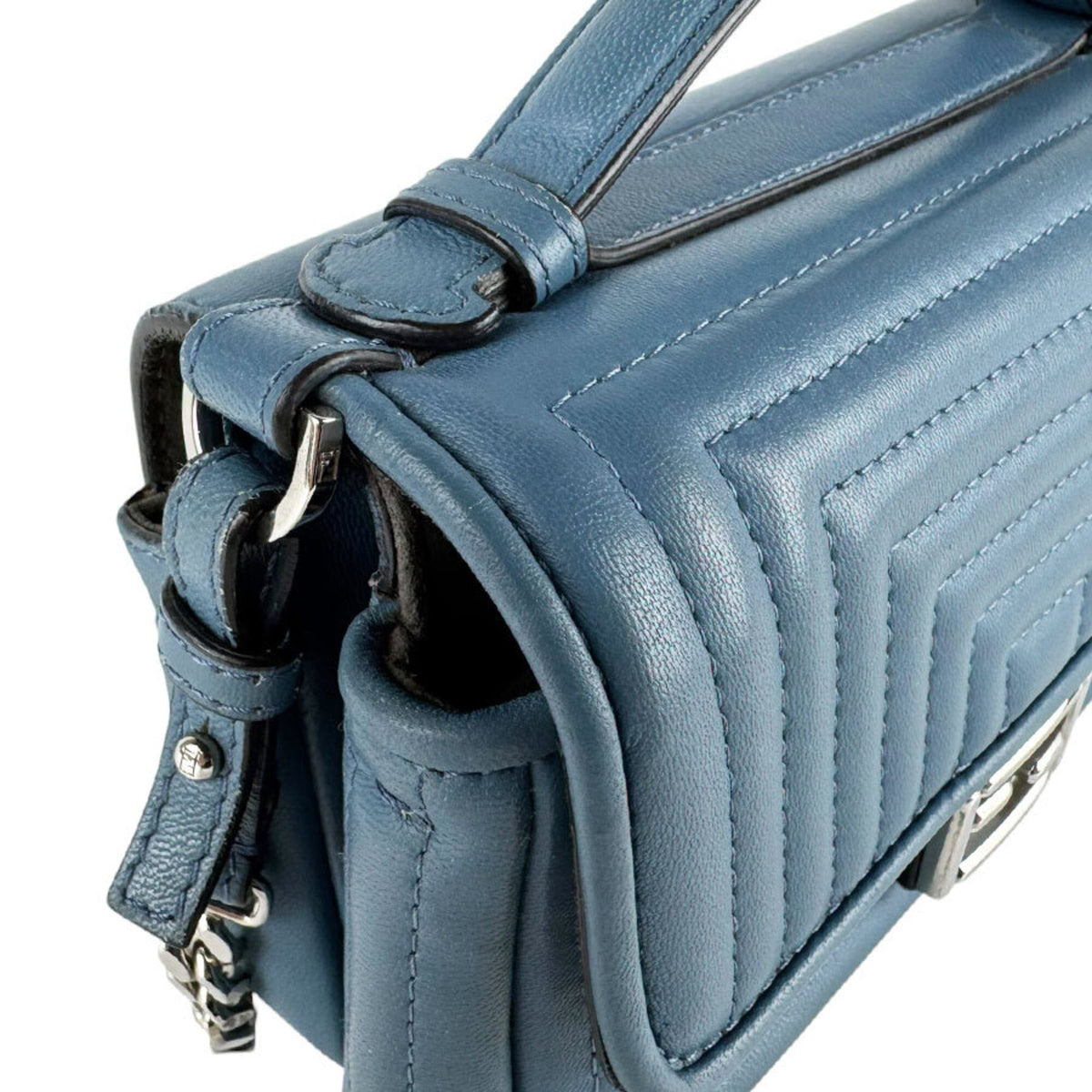 Fendi Blue Leather Shoulder Bag (Pre-Owned)