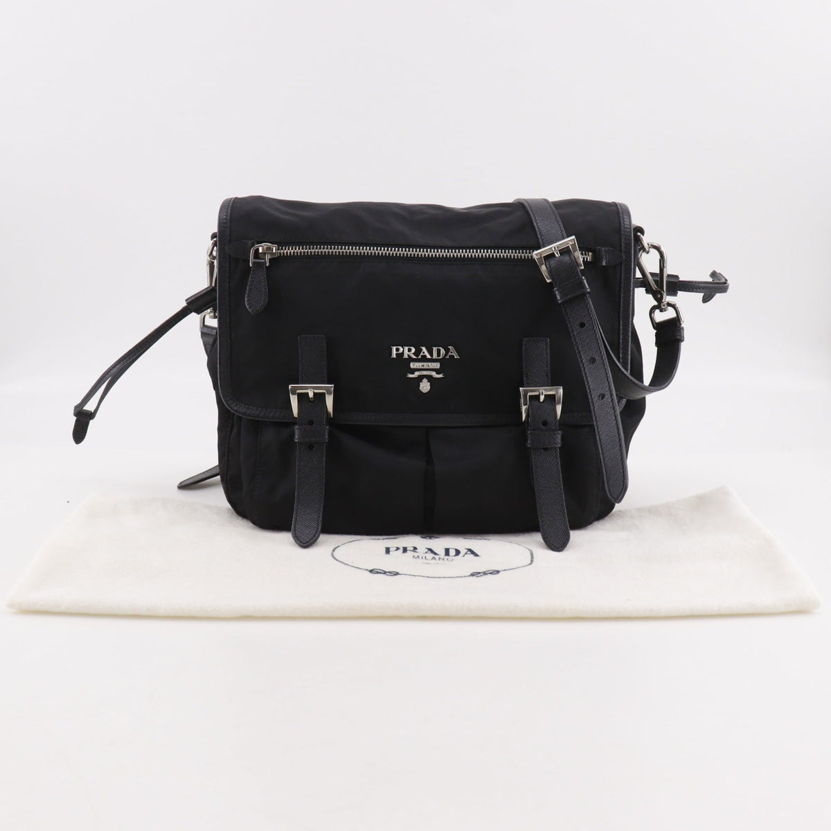 Prada Black Nylon Shoulder Bag (Pre-Owned)