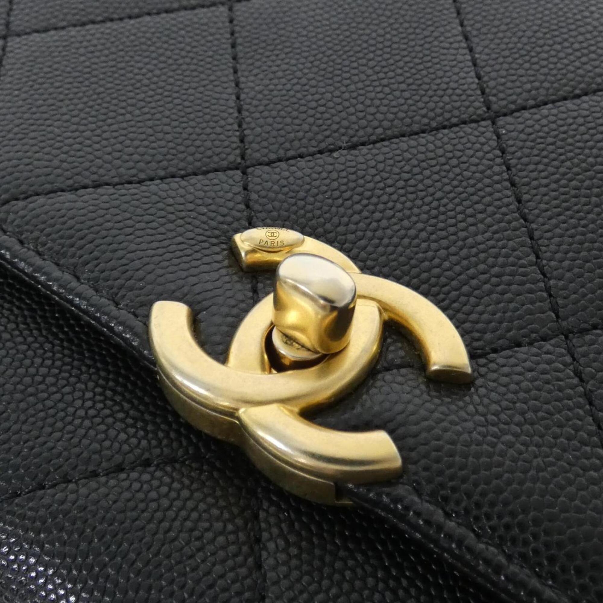 Chanel Black Grained Calfskin Handbag (Pre-Owned)