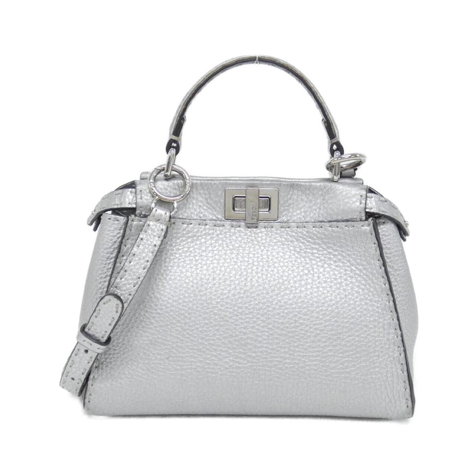 Fendi Silver Leather Handbag (Pre-Owned)