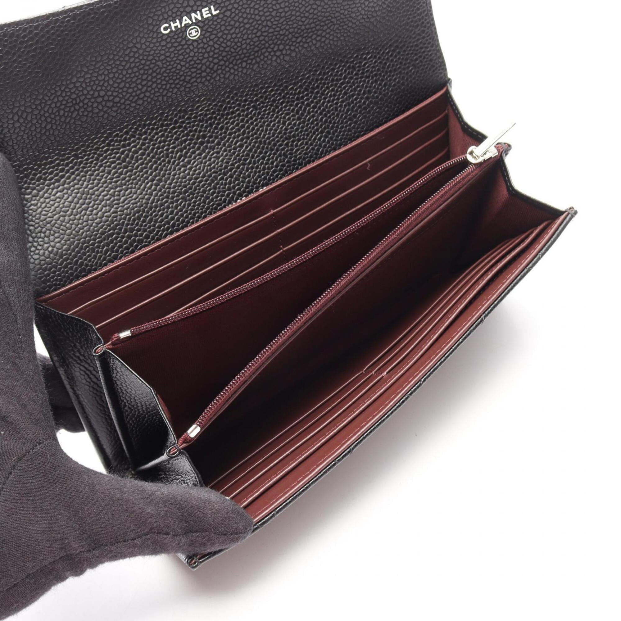 Chanel Black Grained Calfskin Long Wallet (Bi-Fold) (Pre-Owned)
