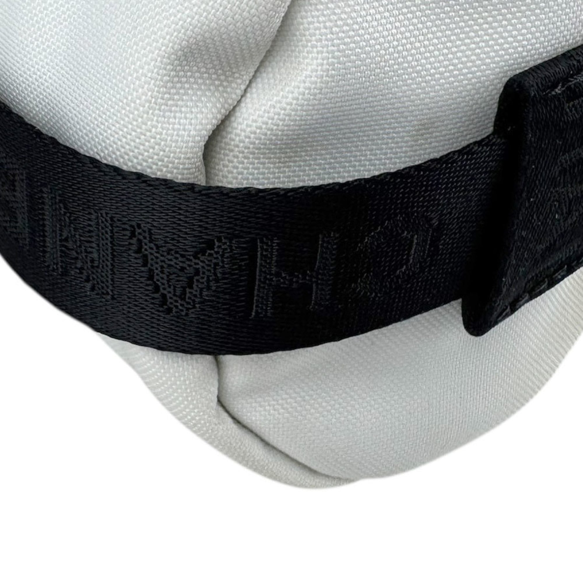 Chanel Black White Nylon Pouch (Pre-Owned)