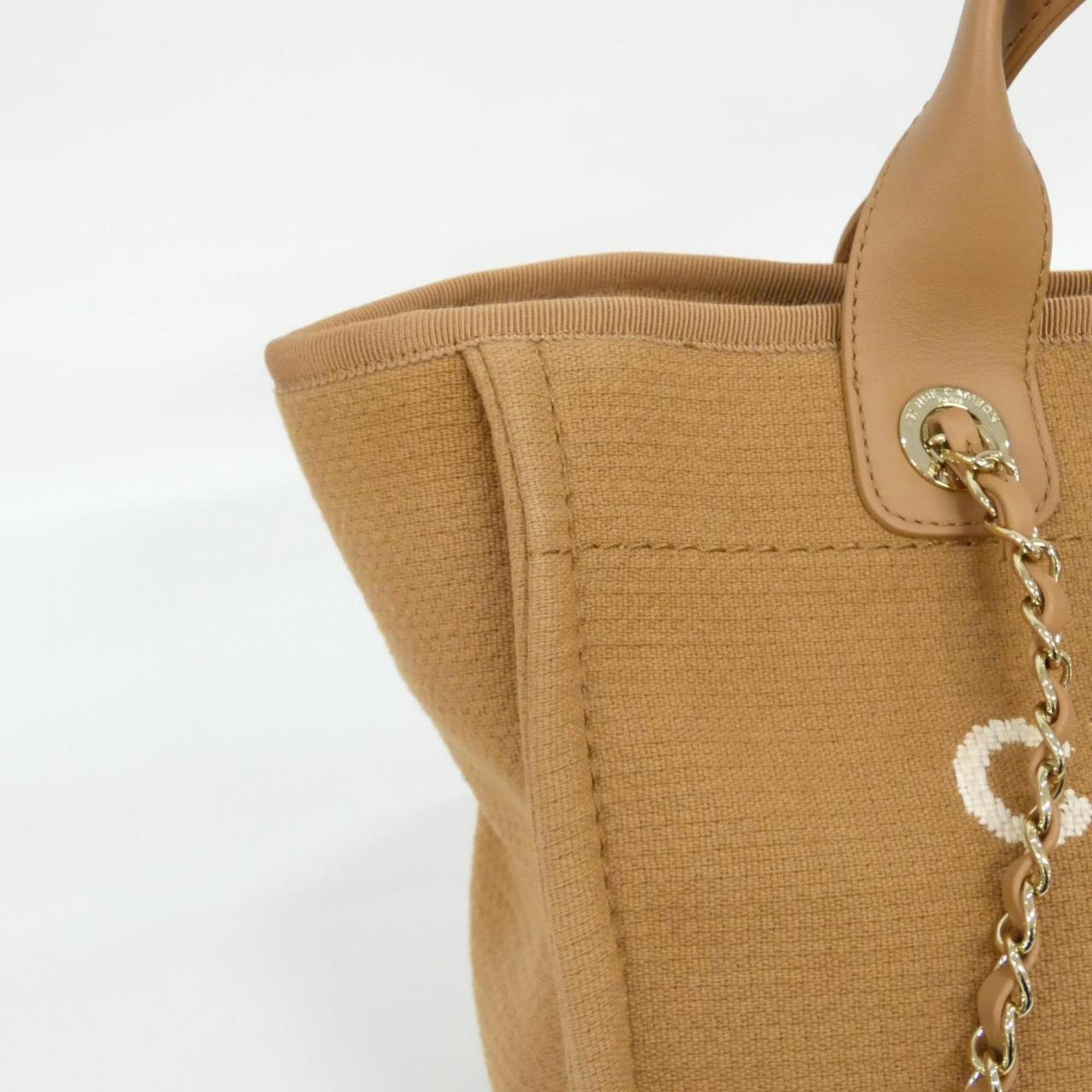 Chanel Brown Handbag (Pre-Owned)
