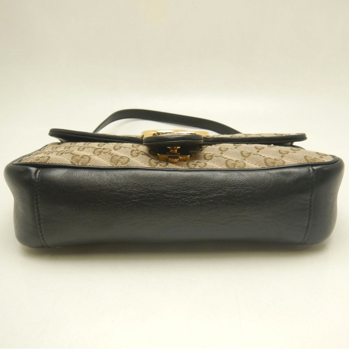 Gucci Beige Gg Canvas Leather Shoulder Bag (Pre-Owned)