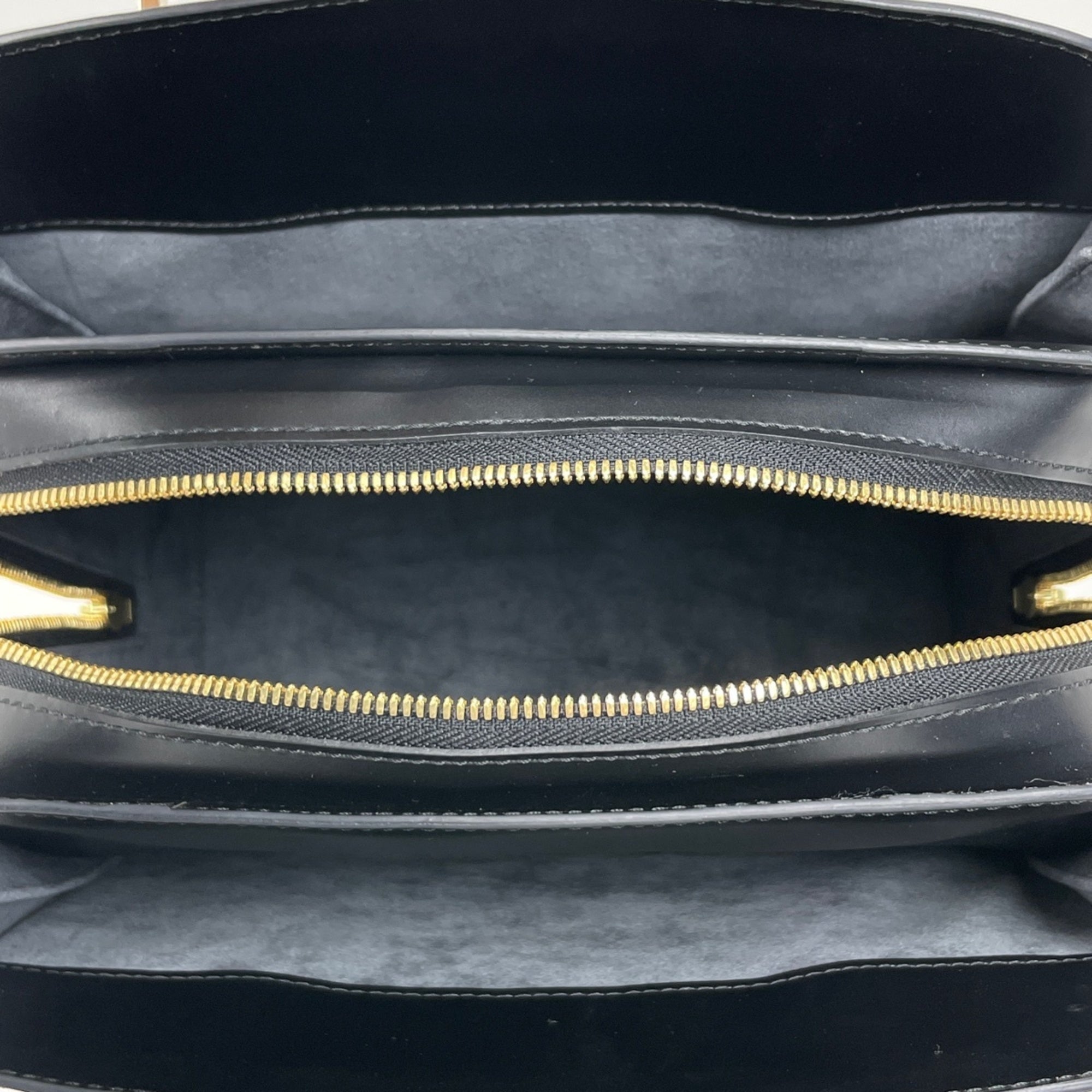 Louis Vuitton Black Noir Epi Leather Handbag (Pre-Owned)