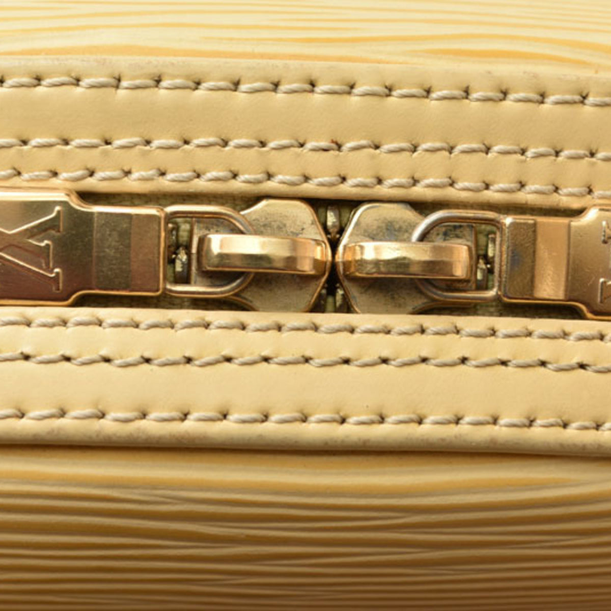 Louis Vuitton Yellow Epi Leather Handbag (Pre-Owned)