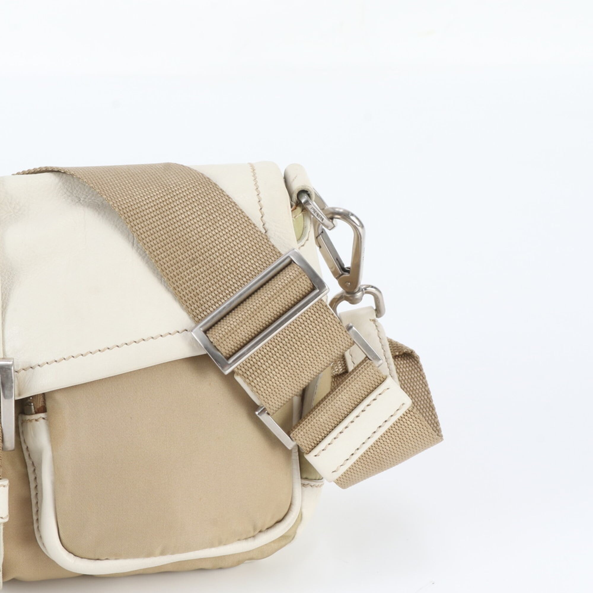 Prada Beige White Leather Nylon Messenger Bag Shoulder Bag (Pre-Owned)