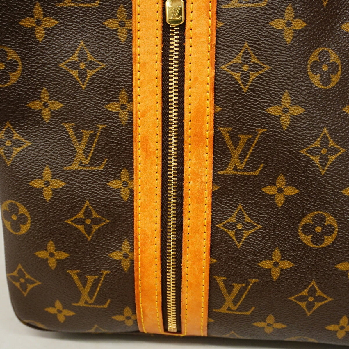 Louis Vuitton Brown Handbag (Pre-Owned)