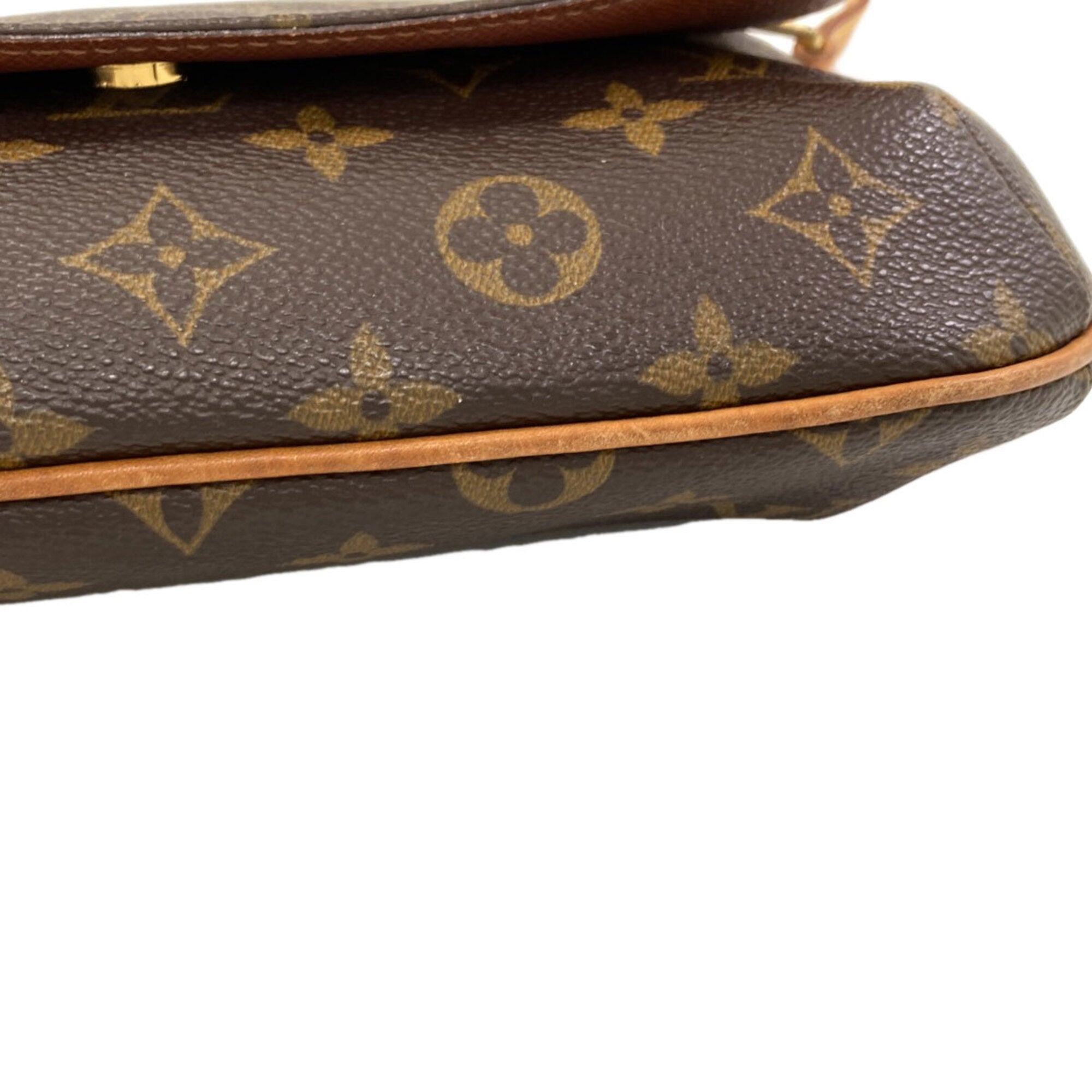 Louis Vuitton Monogram Monogram Shoulder Bag (Pre-Owned)