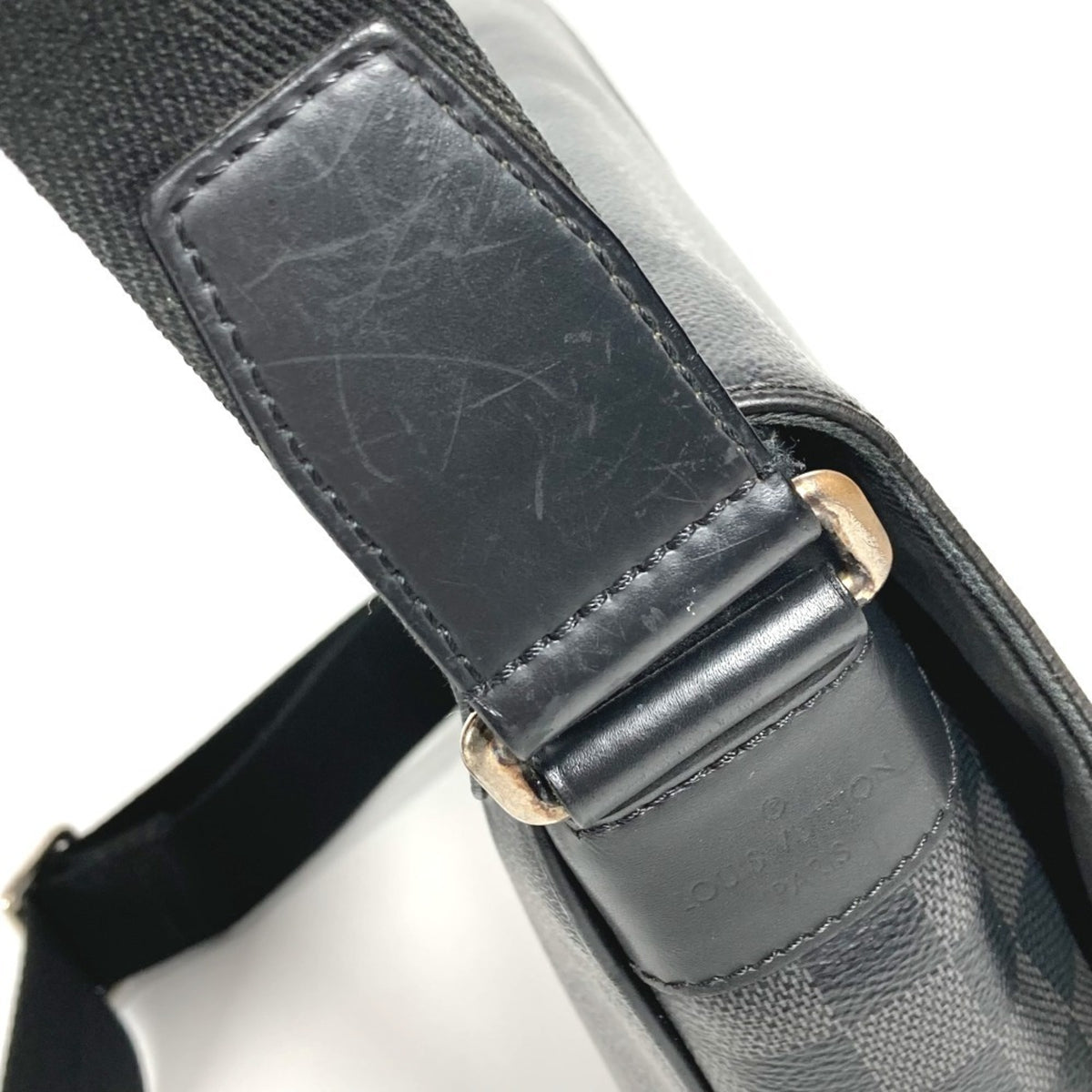 Louis Vuitton Damier Graphite Black Damier Graphite Shoulder Bag (Pre-Owned)