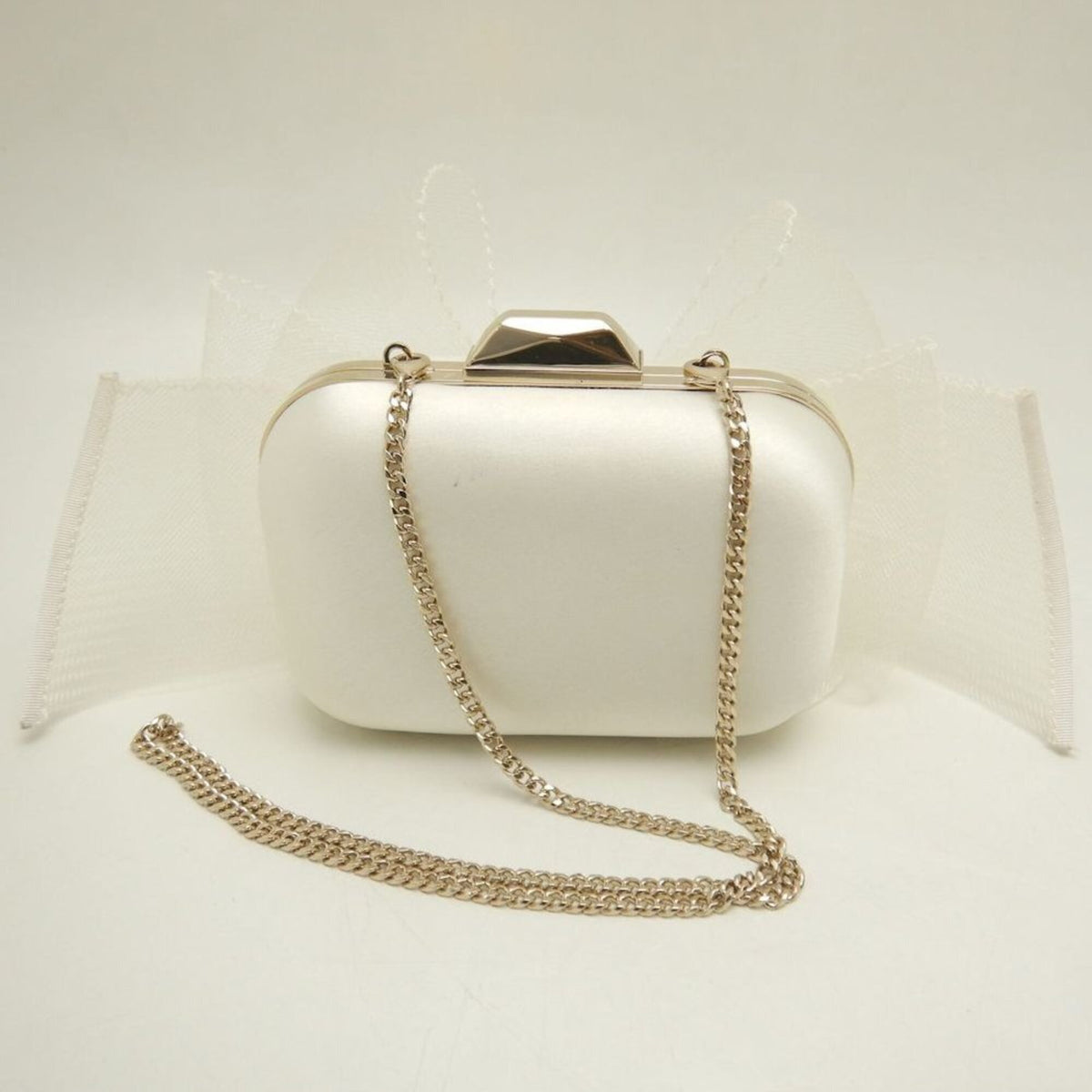 Jimmy Choo Off-White Satin Clutch Bag (Pre-Owned)