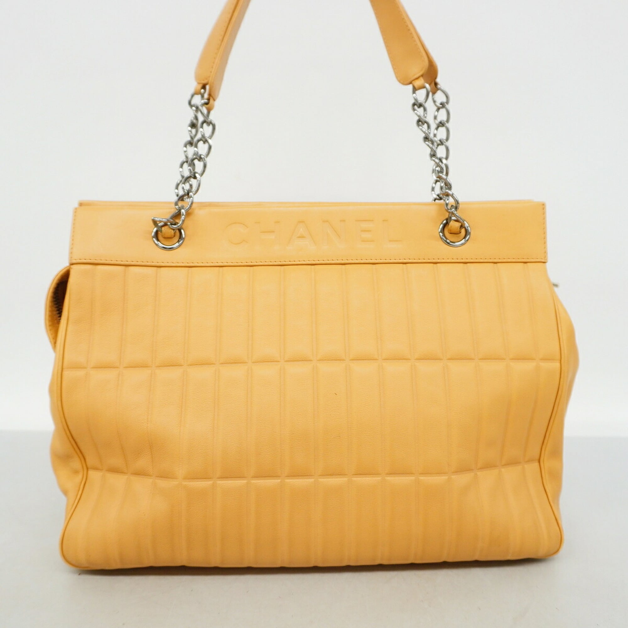 Chanel Beige Leather Tote Bag (Pre-Owned)