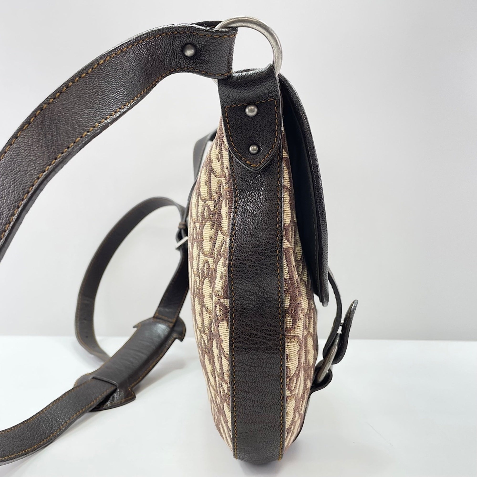 Christian Dior Brown Shoulder Bag (Pre-Owned)