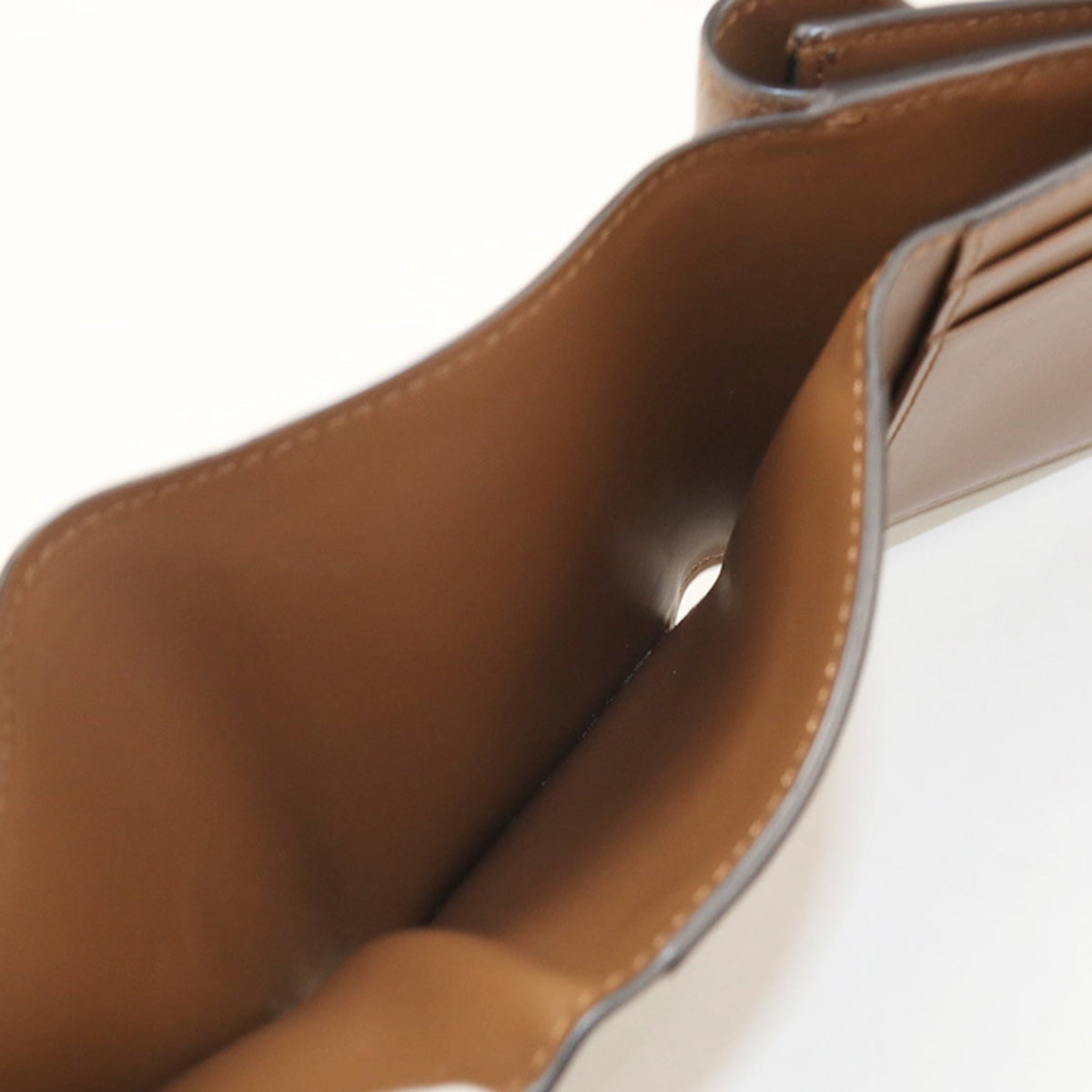 Fendi Brown Leather Wallet (Tri-Fold) (Pre-Owned)