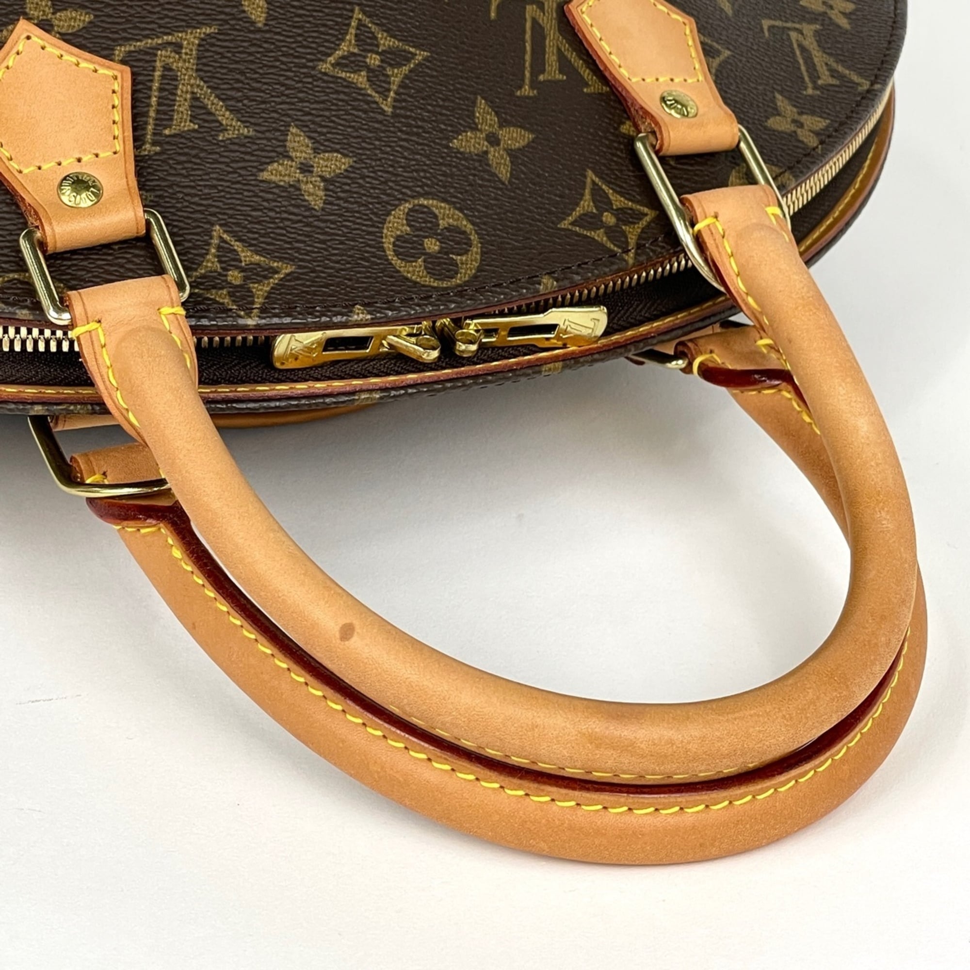Louis Vuitton Brown Monogram Handbag (Pre-Owned)