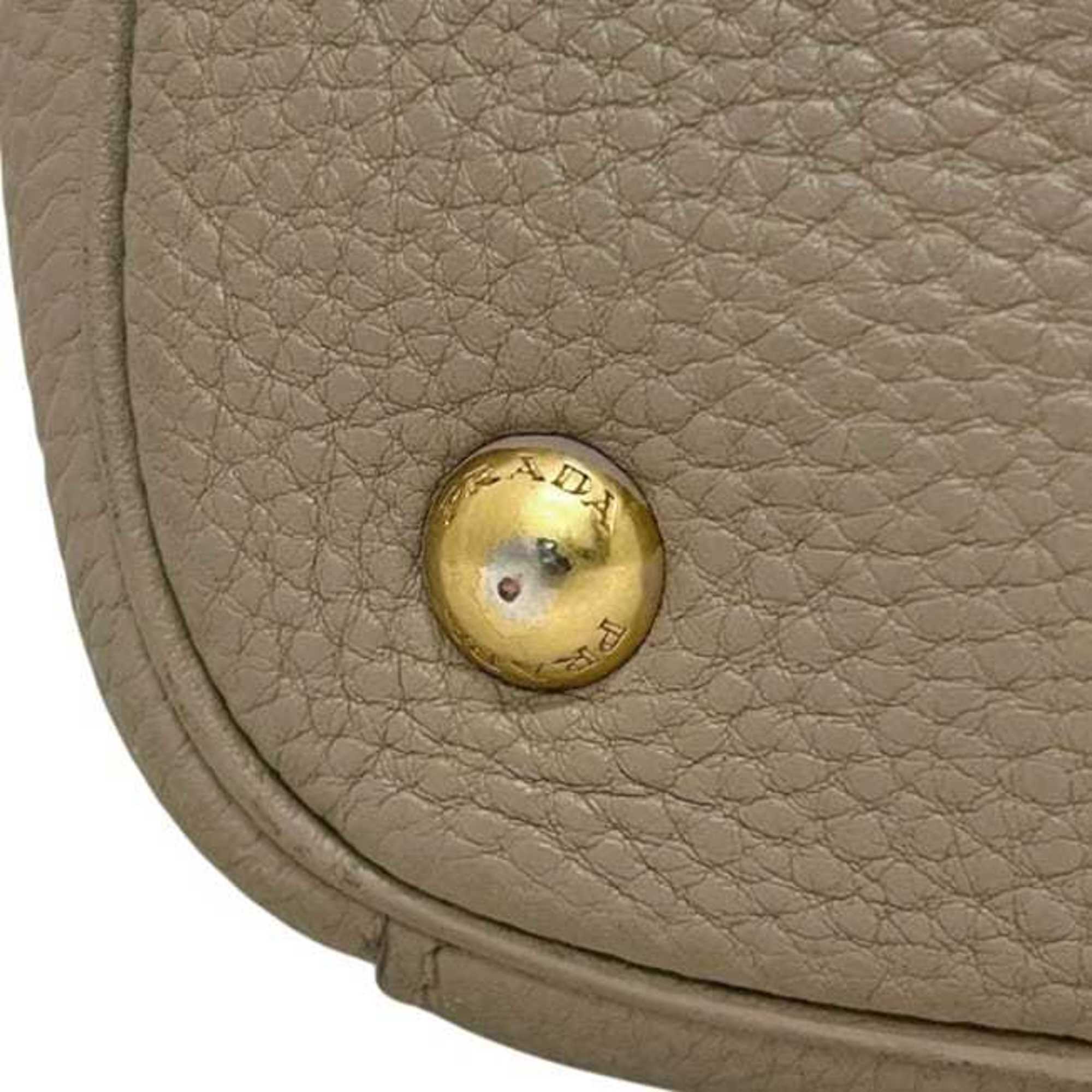 Prada Beige Leather Tote Bag (Pre-Owned)