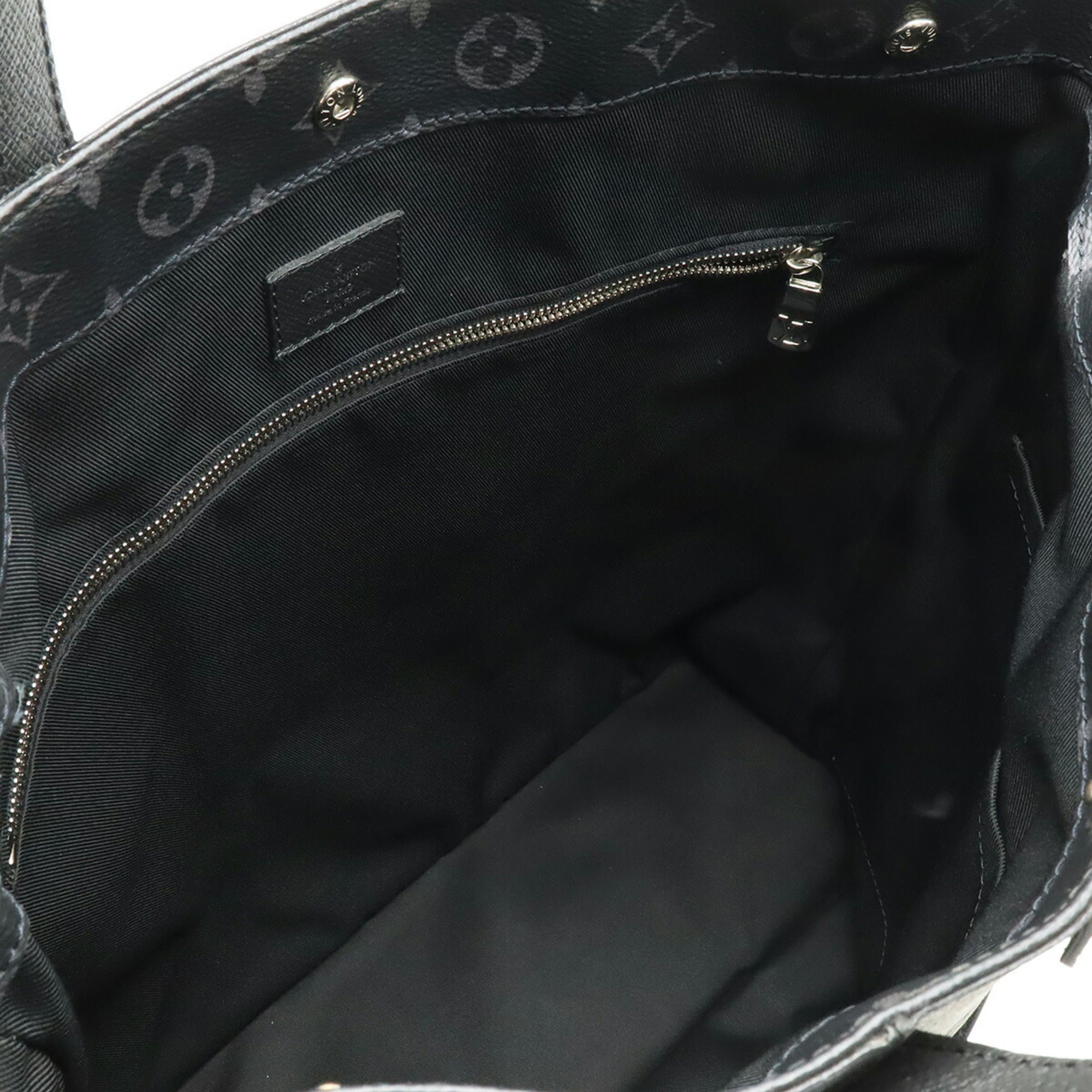 Louis Vuitton Monogram Eclipse Noir Monogram Eclipse Taiga Leather Shoulder Bag Tote Bag (Pre-Owned)