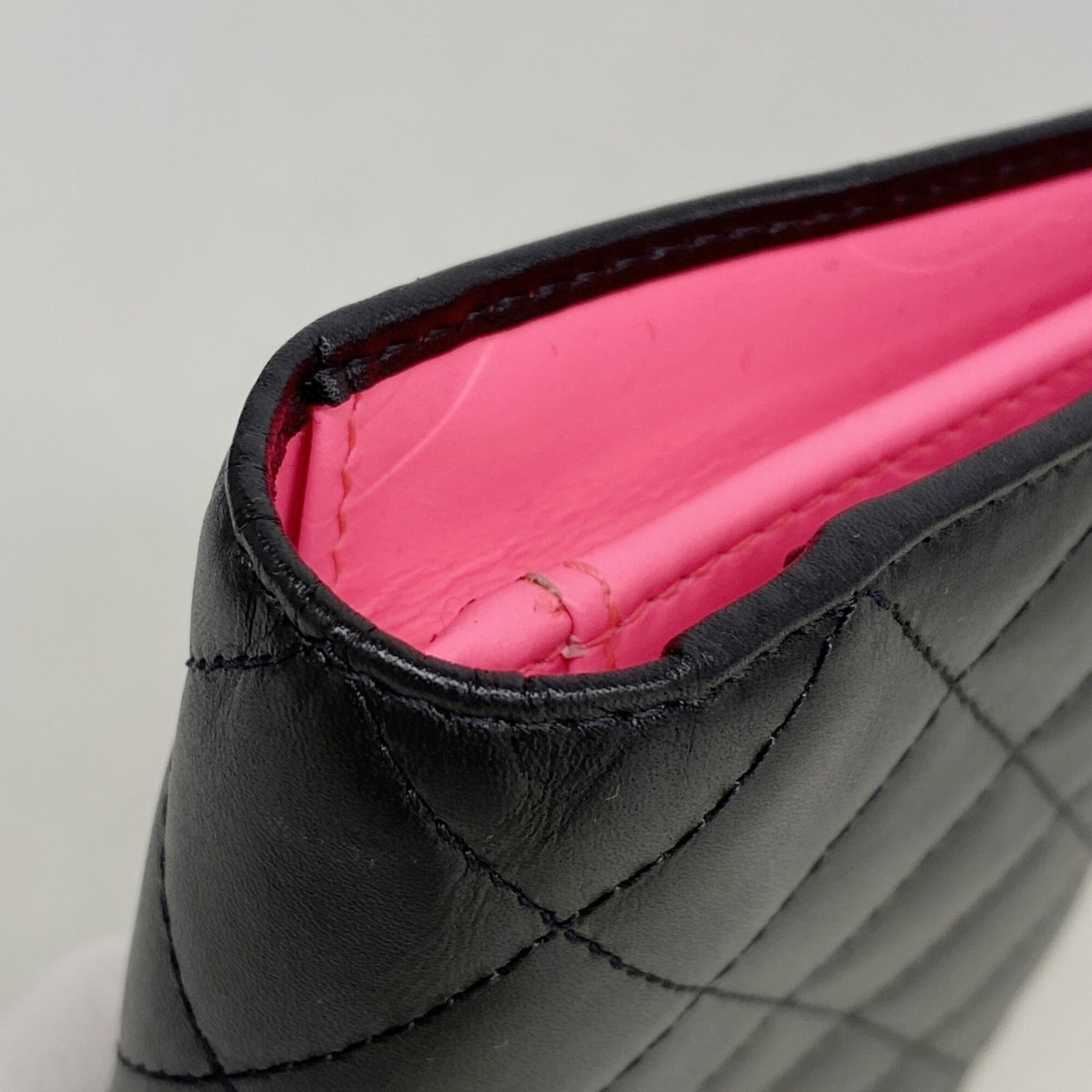 Chanel Black Leather Long Wallet (Bi-Fold) (Pre-Owned)