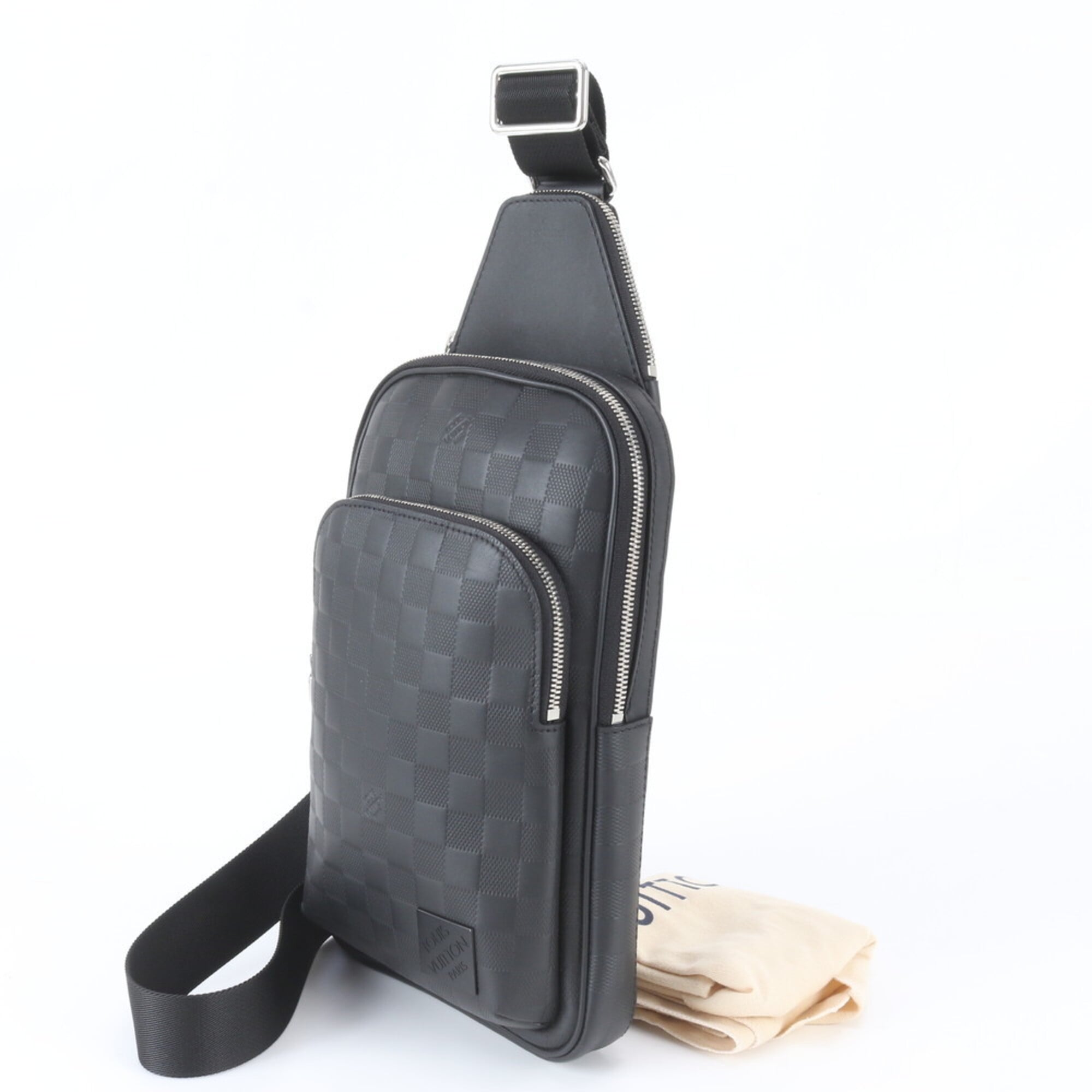 Louis Vuitton Onyx Leather Sling Bag (Pre-Owned)