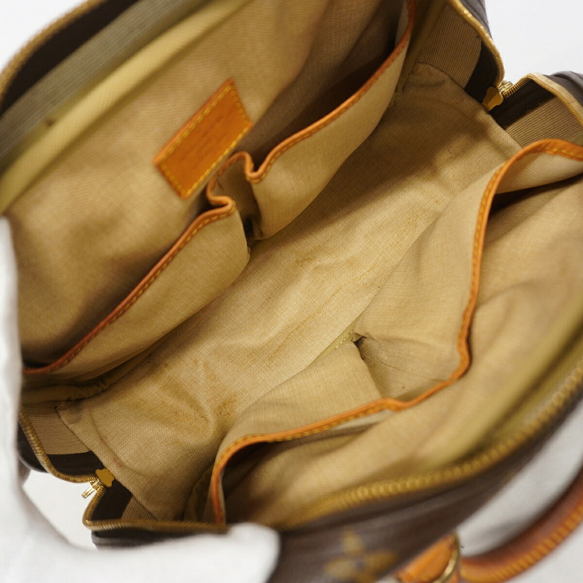 Louis Vuitton Brown Handbag (Pre-Owned)