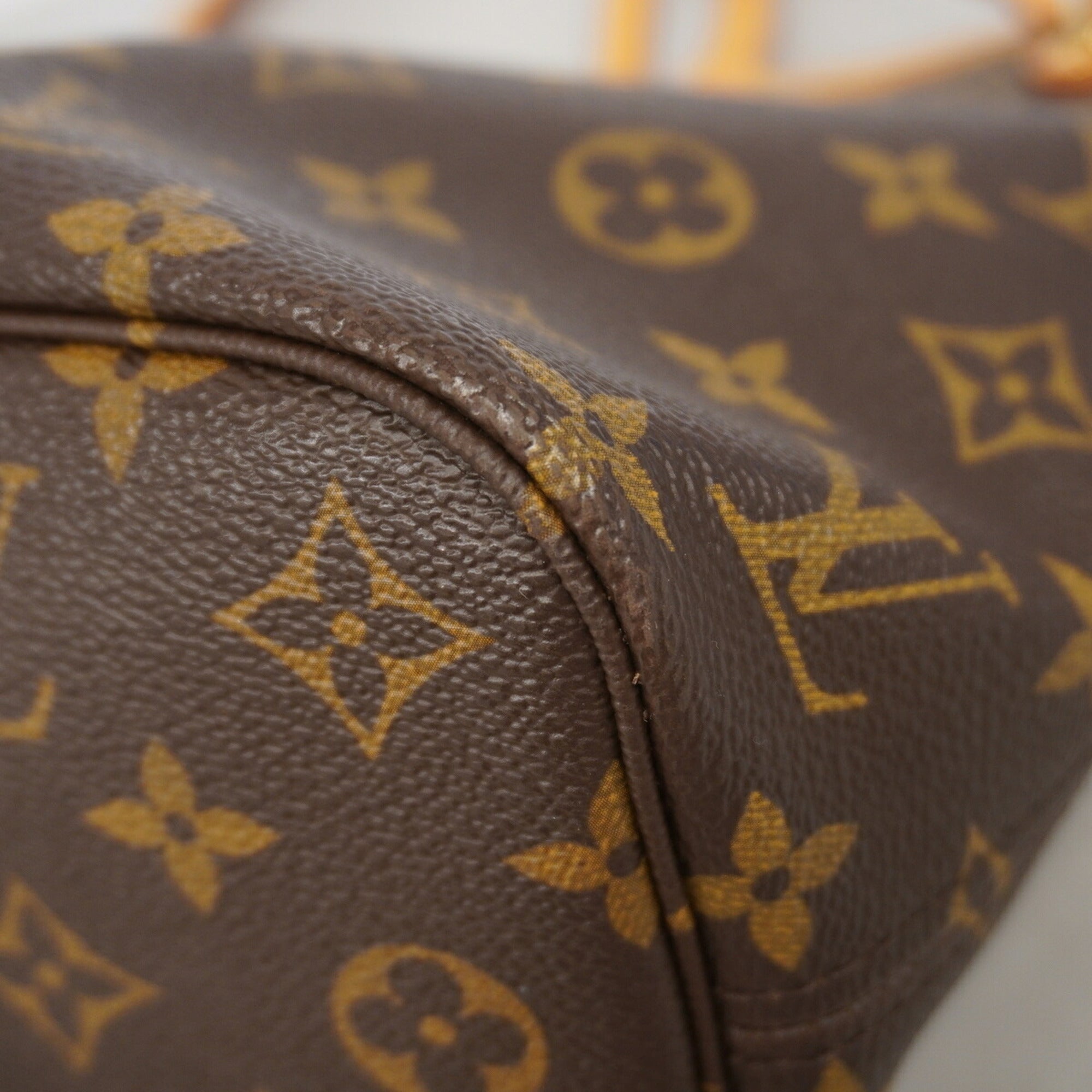 Louis Vuitton Brown Tote Bag (Pre-Owned)