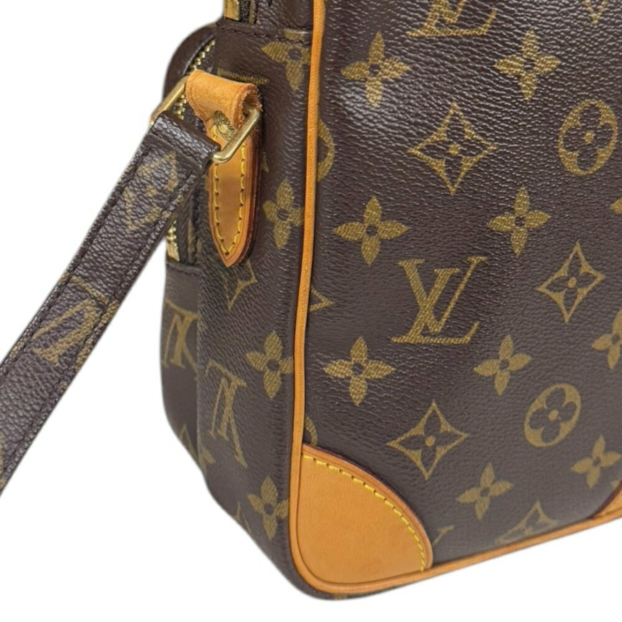 Louis Vuitton Monogram Brown Monogram Shoulder Bag (Pre-Owned)