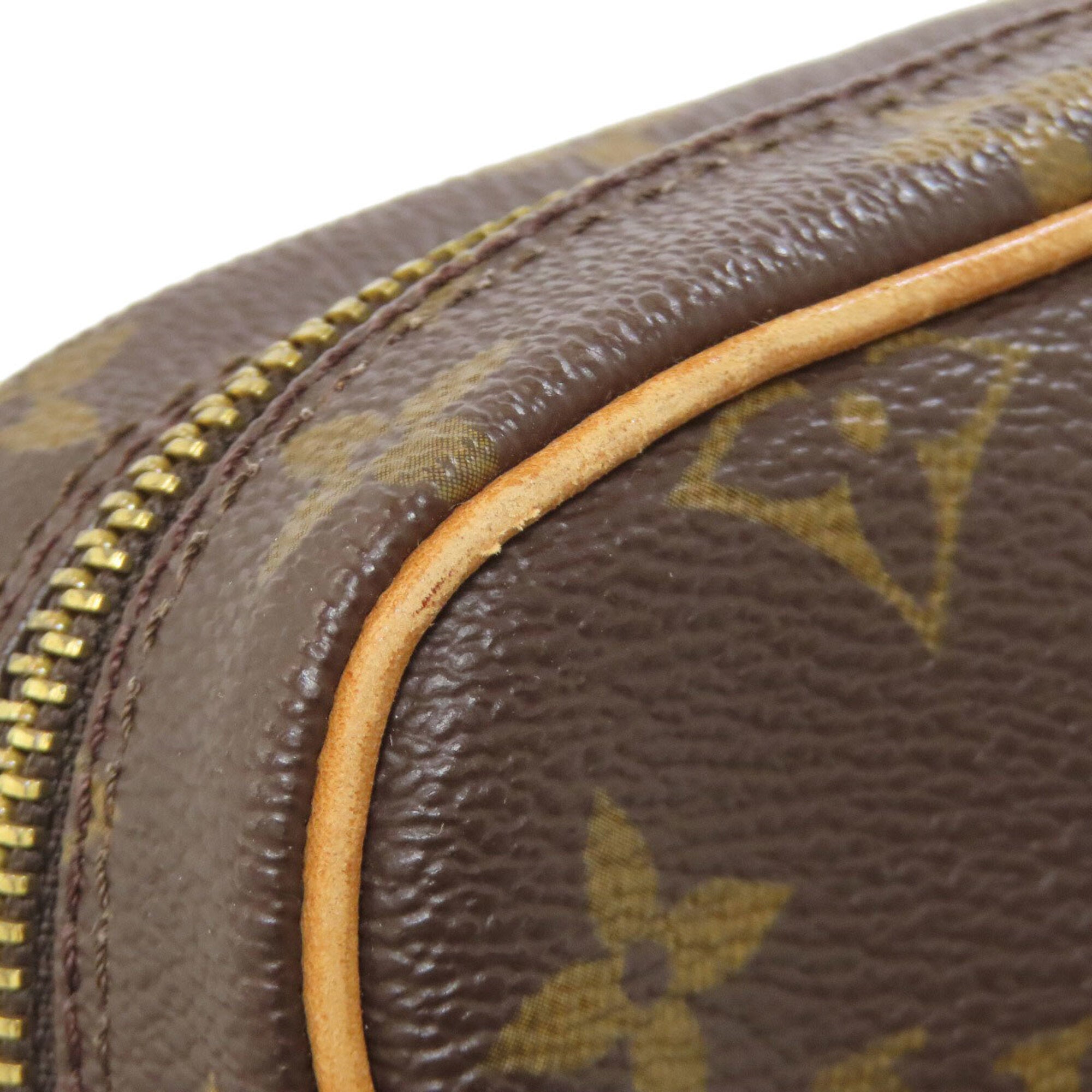 Louis Vuitton Monogram Monogram Shoulder Bag (Pre-Owned)